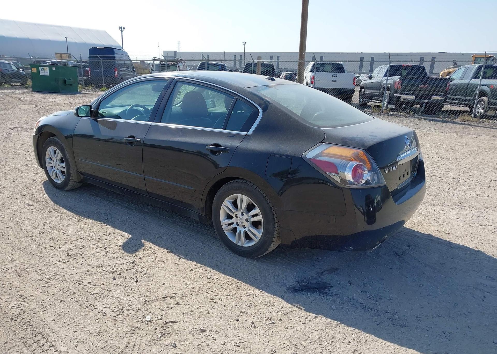 2012 NISSAN Altima S