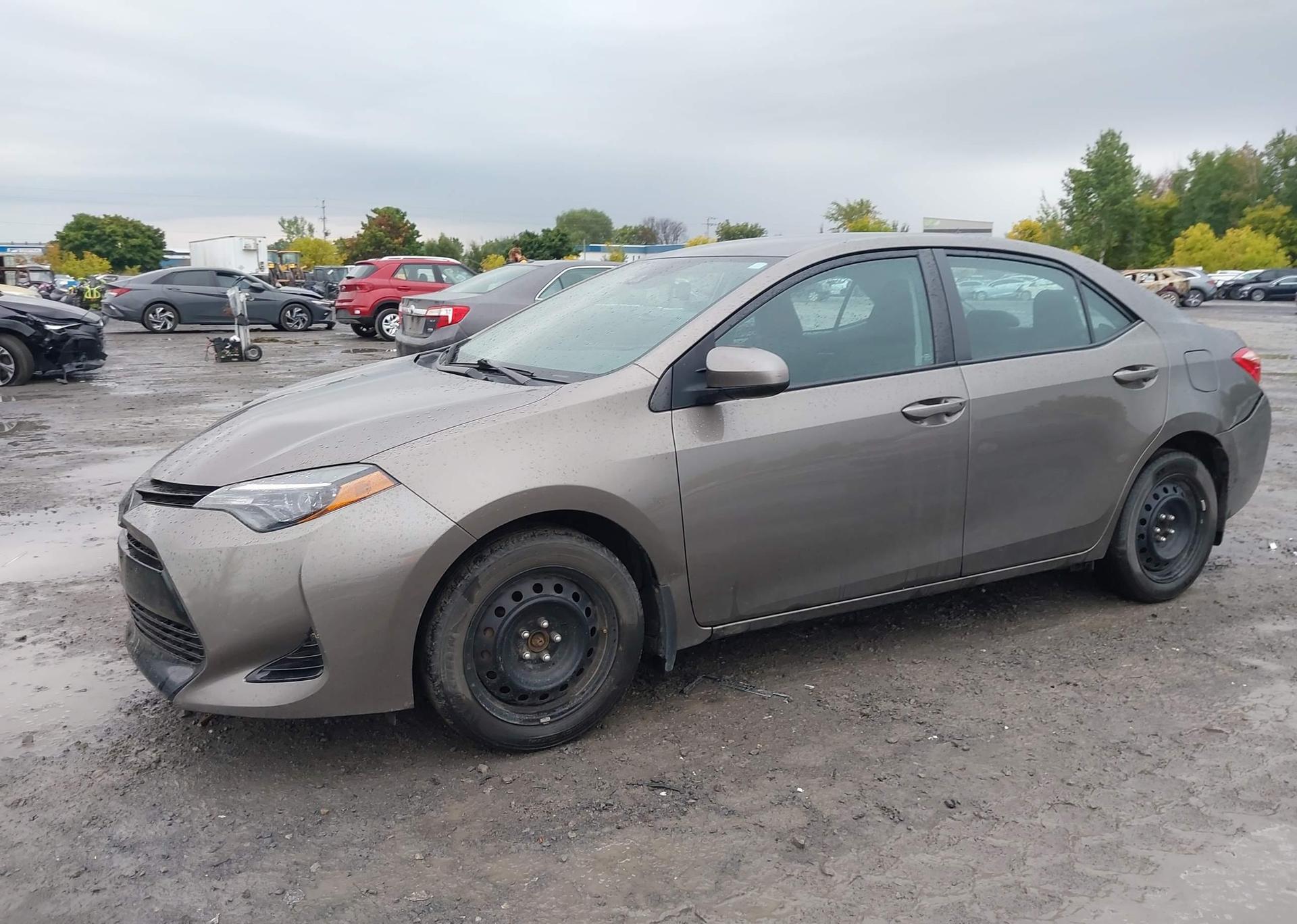 2018 TOYOTA COROLLA LE