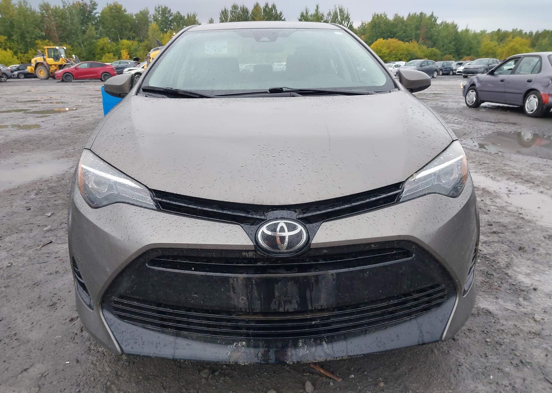 2018 TOYOTA COROLLA LE