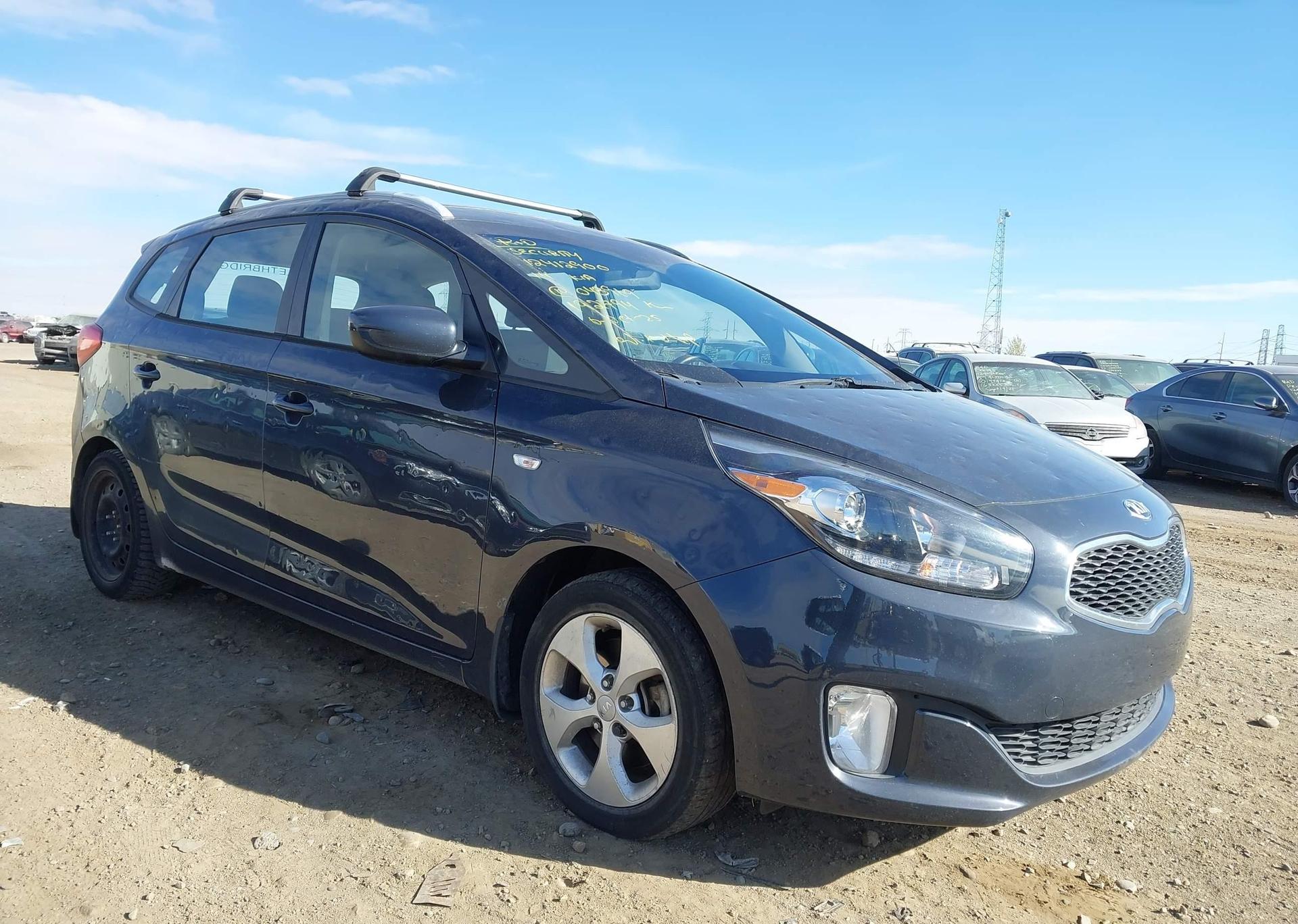 2014 KIA RONDO LX