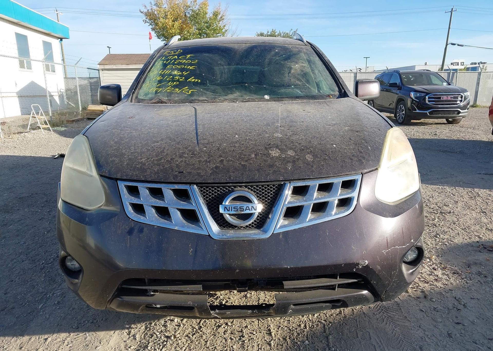 2012 NISSAN ROGUE S