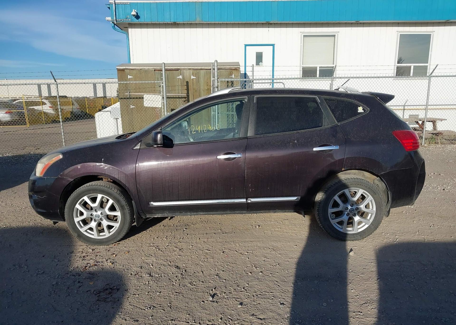2012 NISSAN ROGUE S