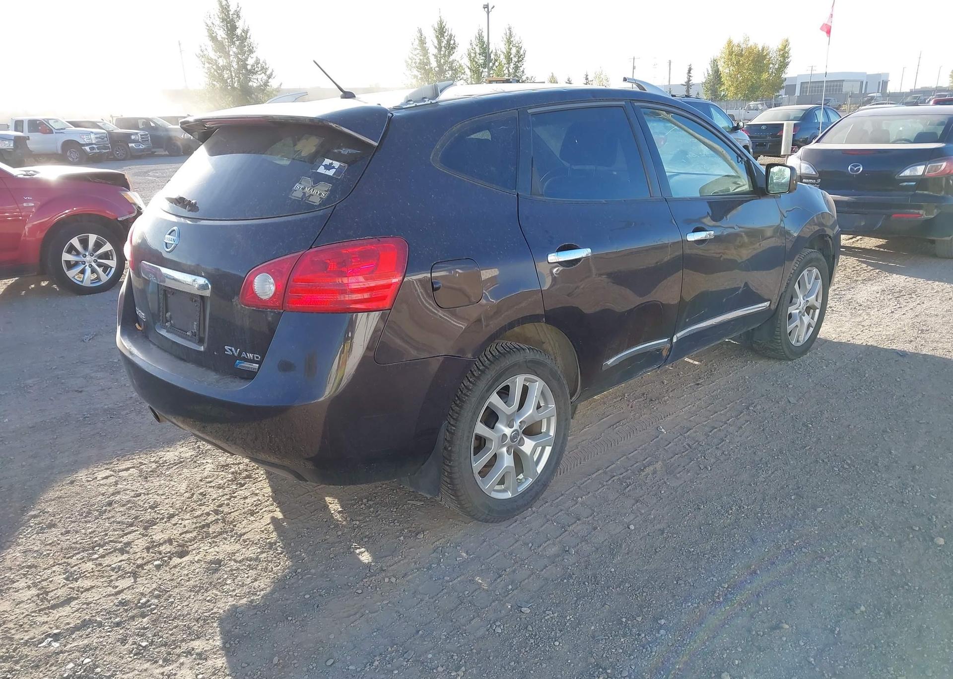 2012 NISSAN ROGUE S