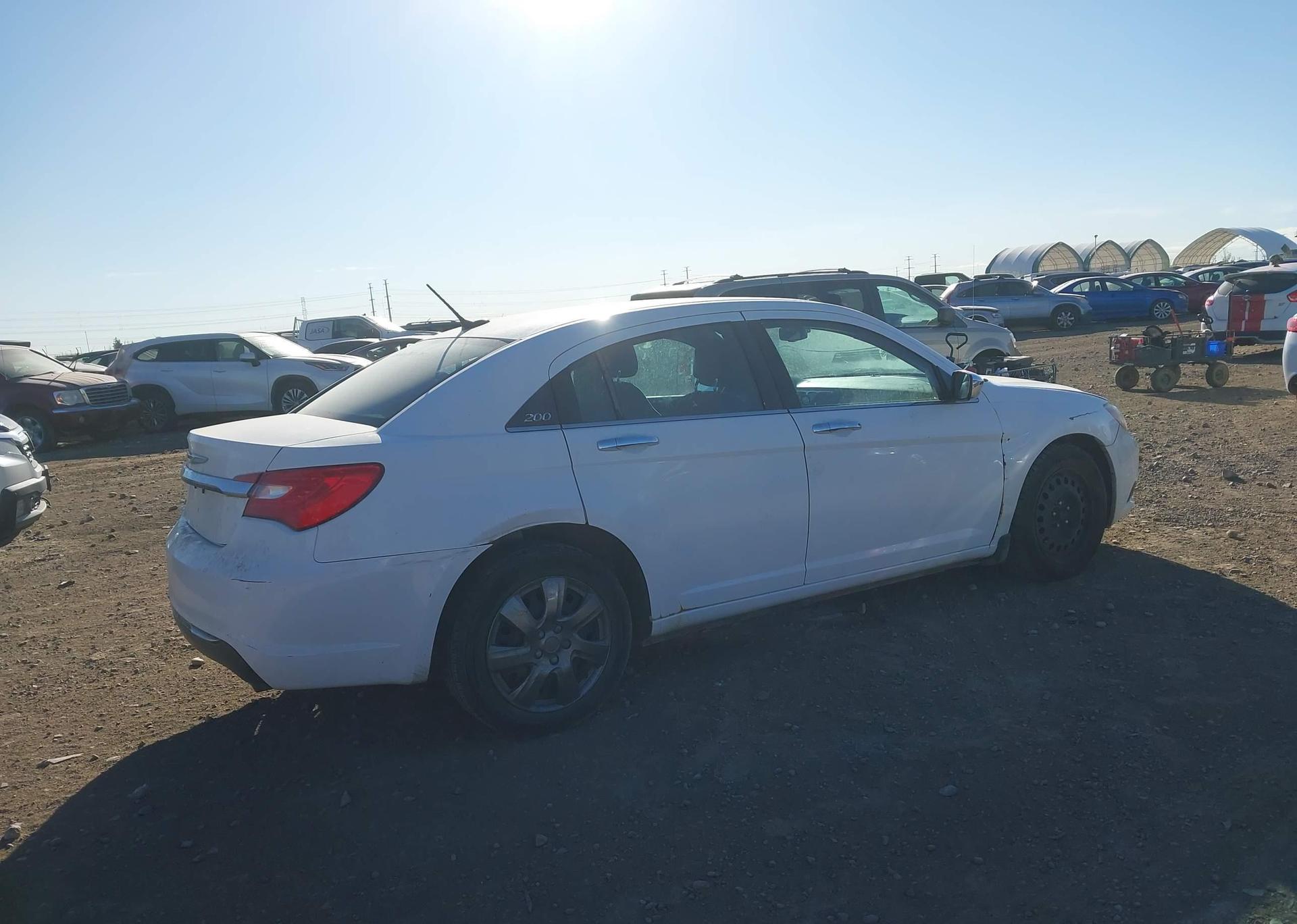2011 CHRYSLER 200 LIMITED