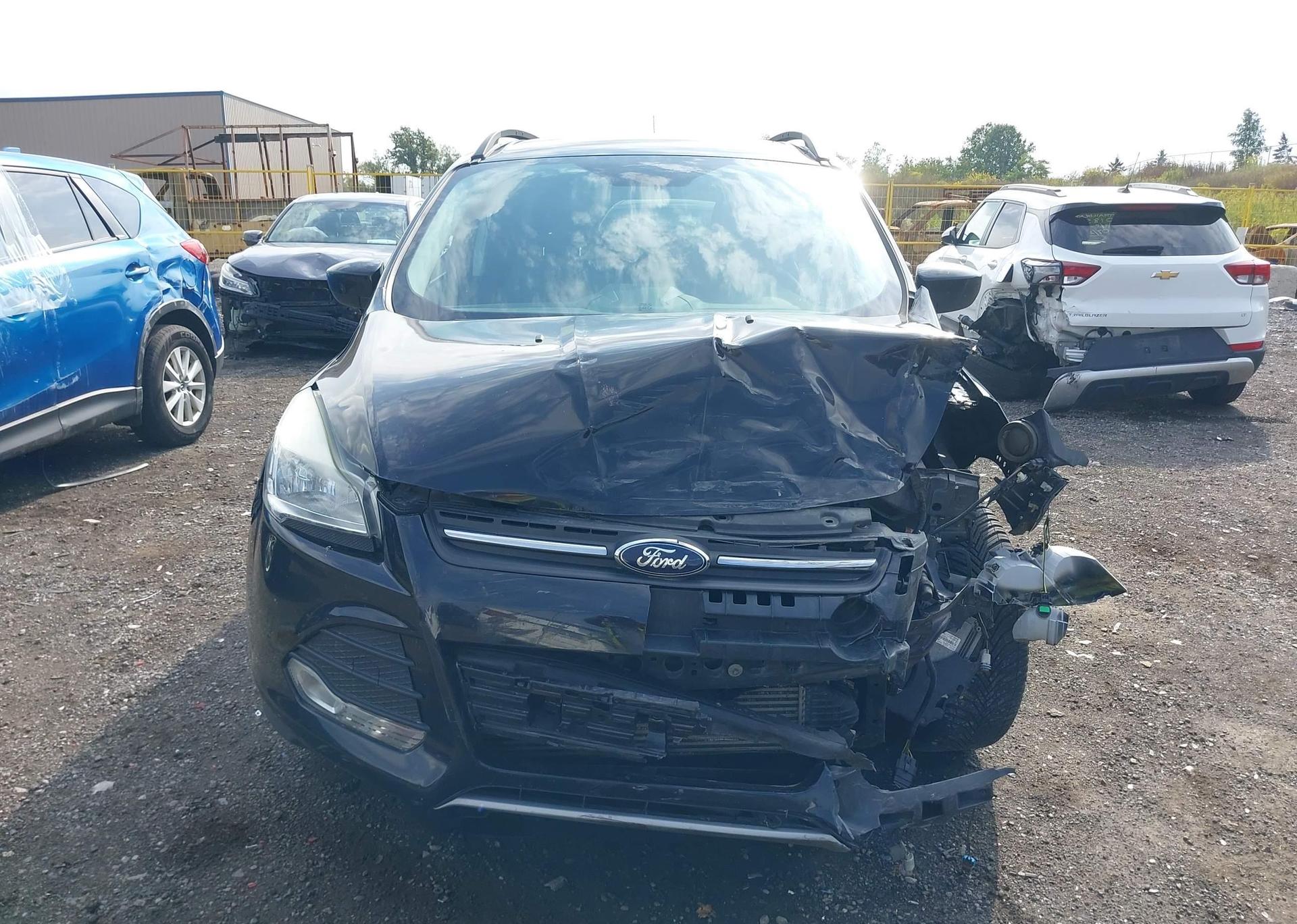 2016 FORD ESCAPE SE