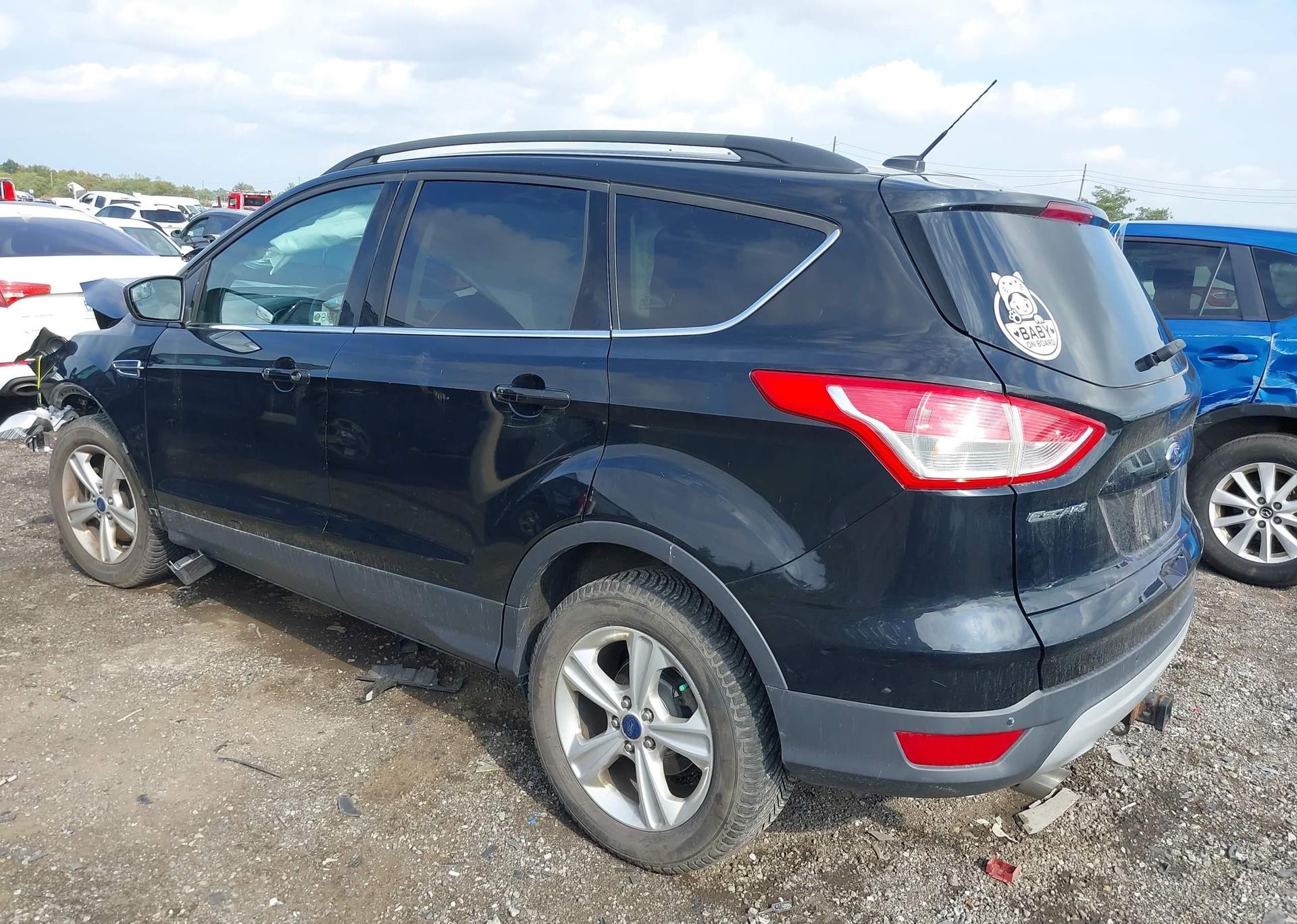2016 FORD ESCAPE SE