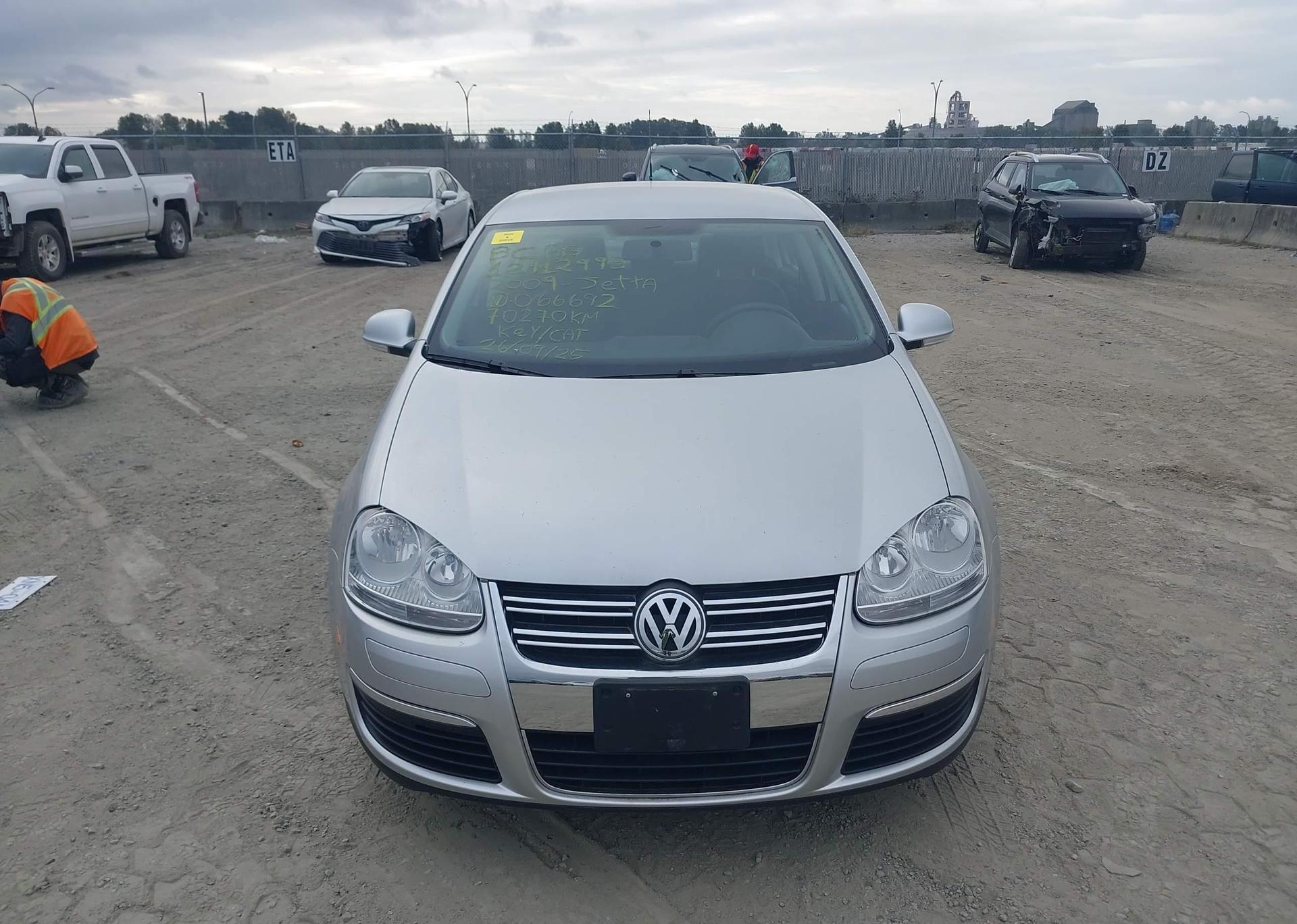 2009 VOLKSWAGEN JETTA S