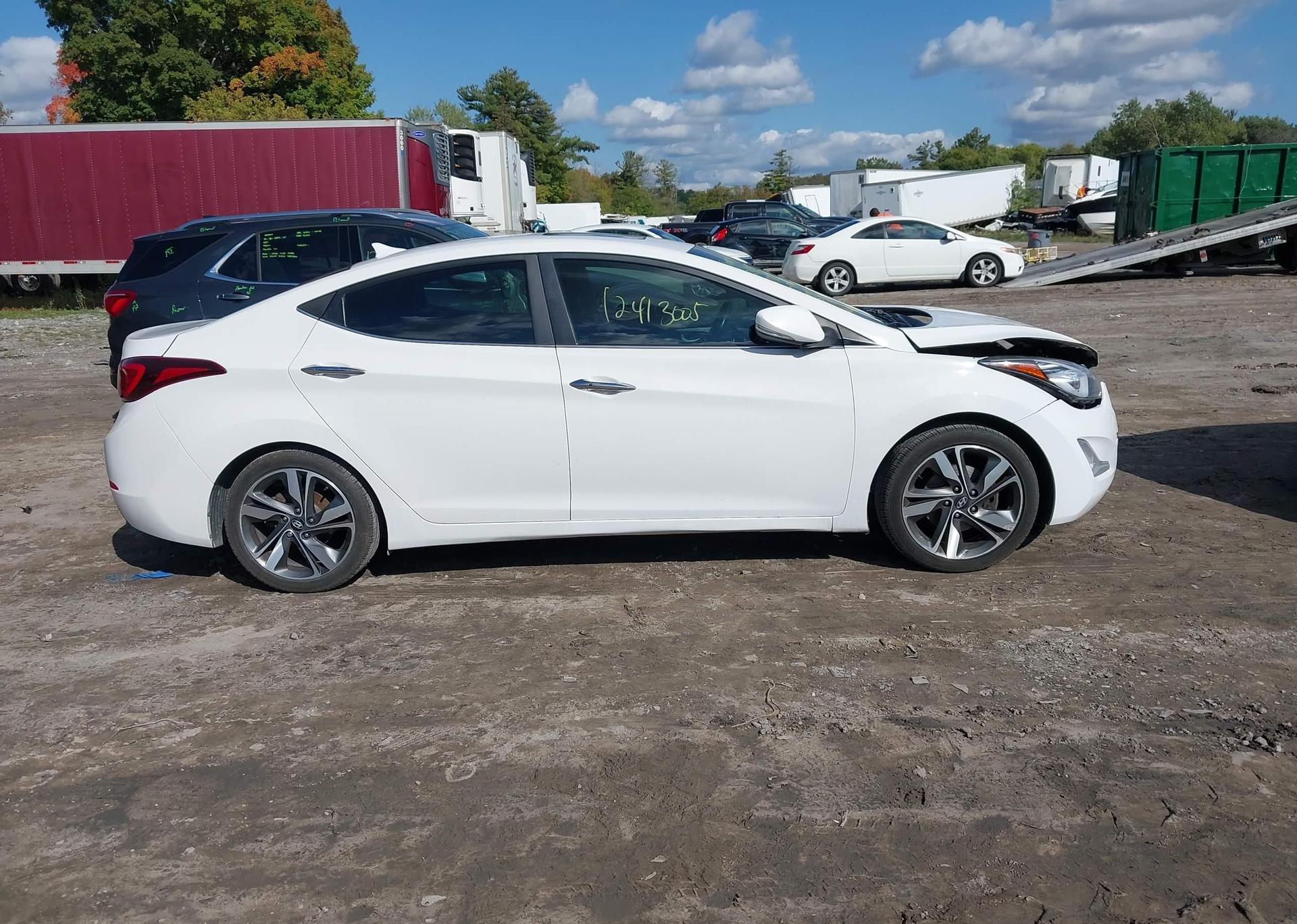 2015 HYUNDAI ELANTRA
