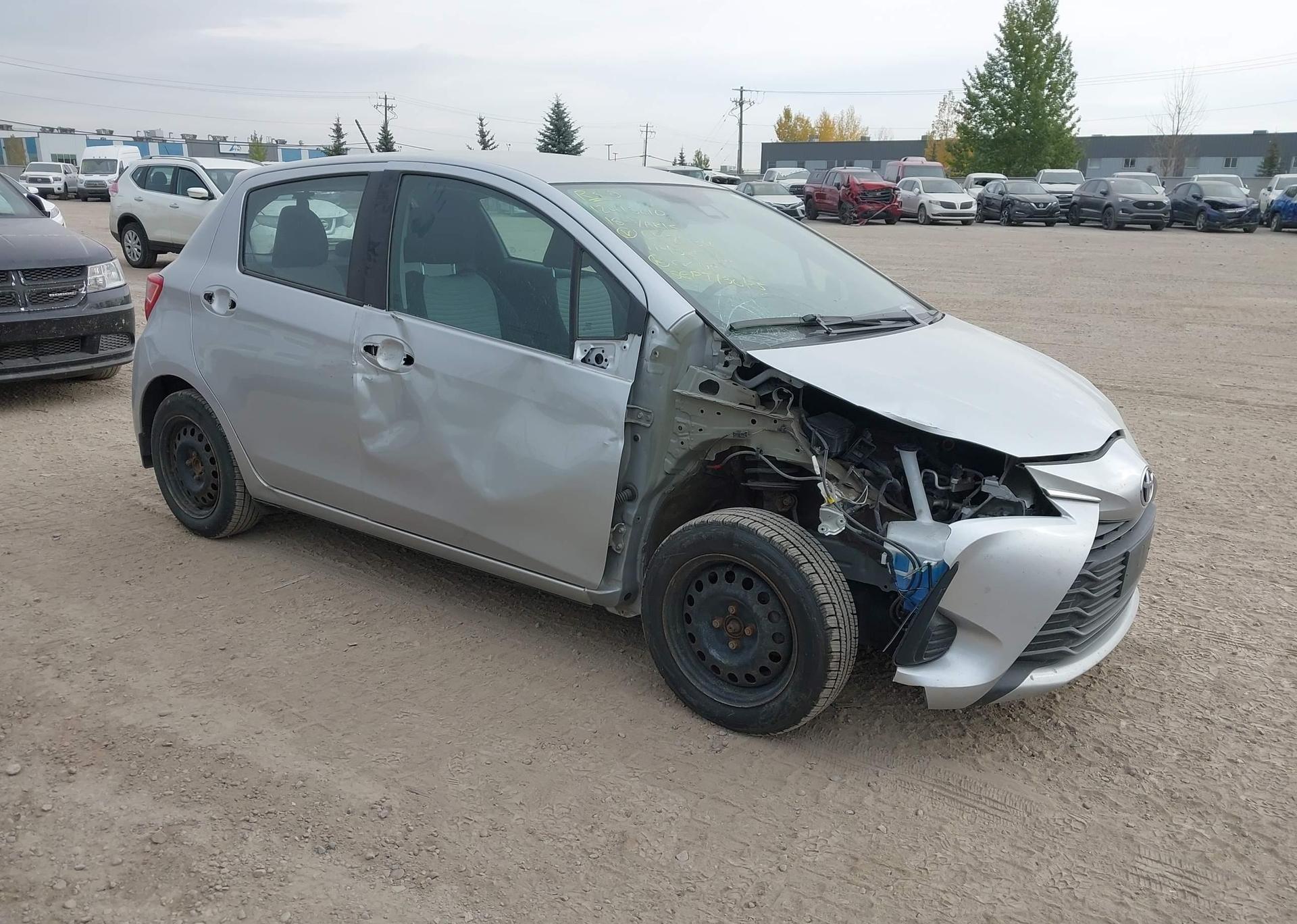 2018 TOYOTA YARIS LE