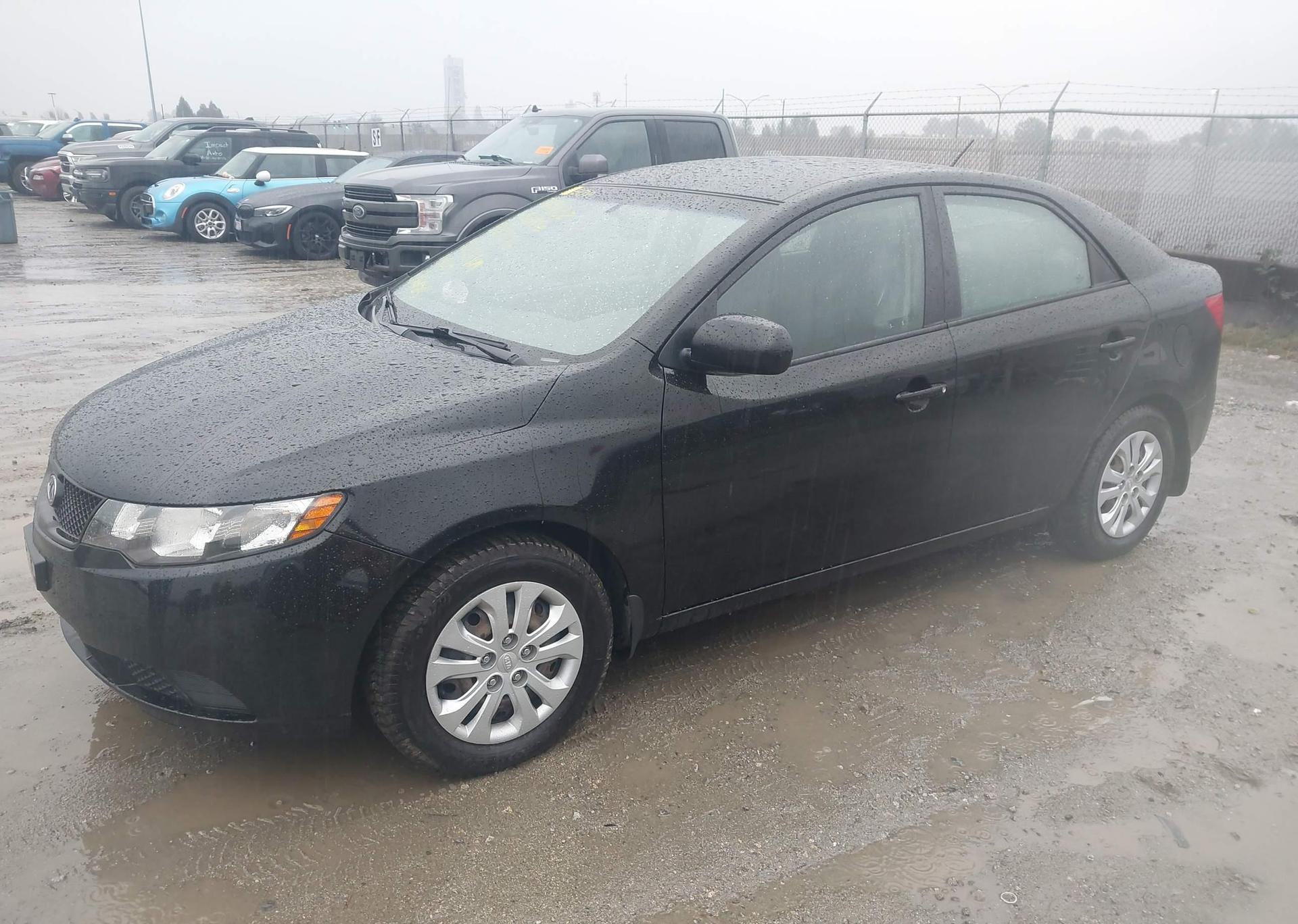 2010 KIA FORTE LX