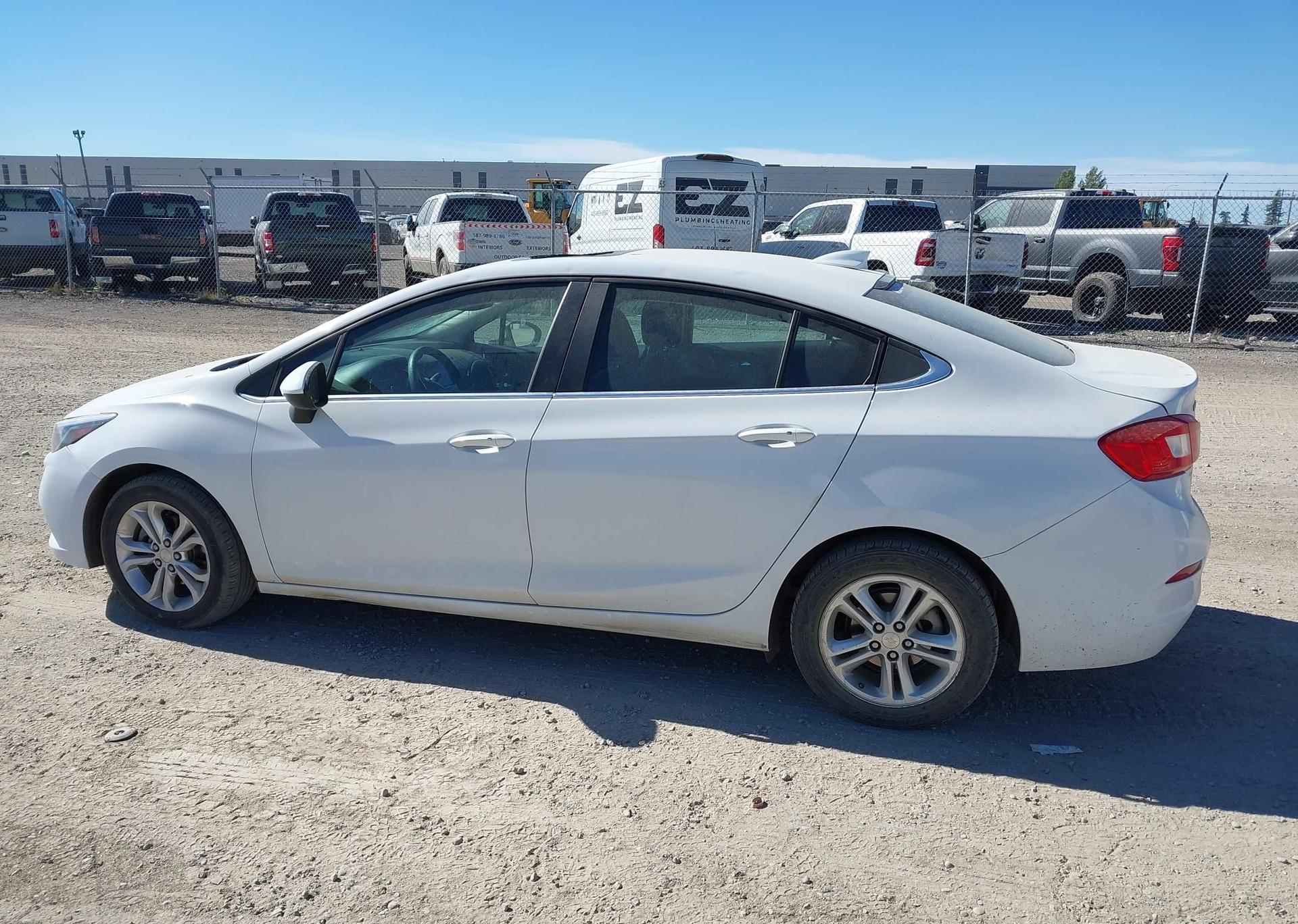 2017 CHEVROLET CRUZE LT AUTO