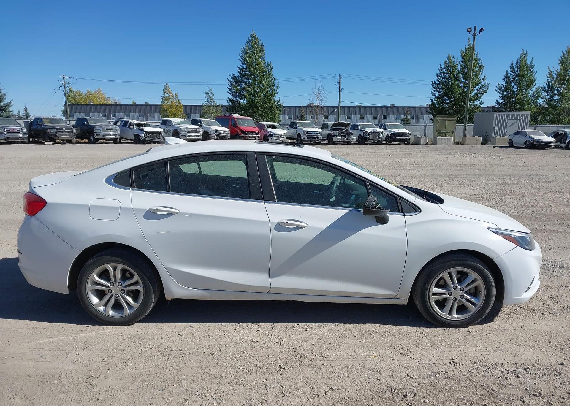 2017 CHEVROLET CRUZE LT AUTO