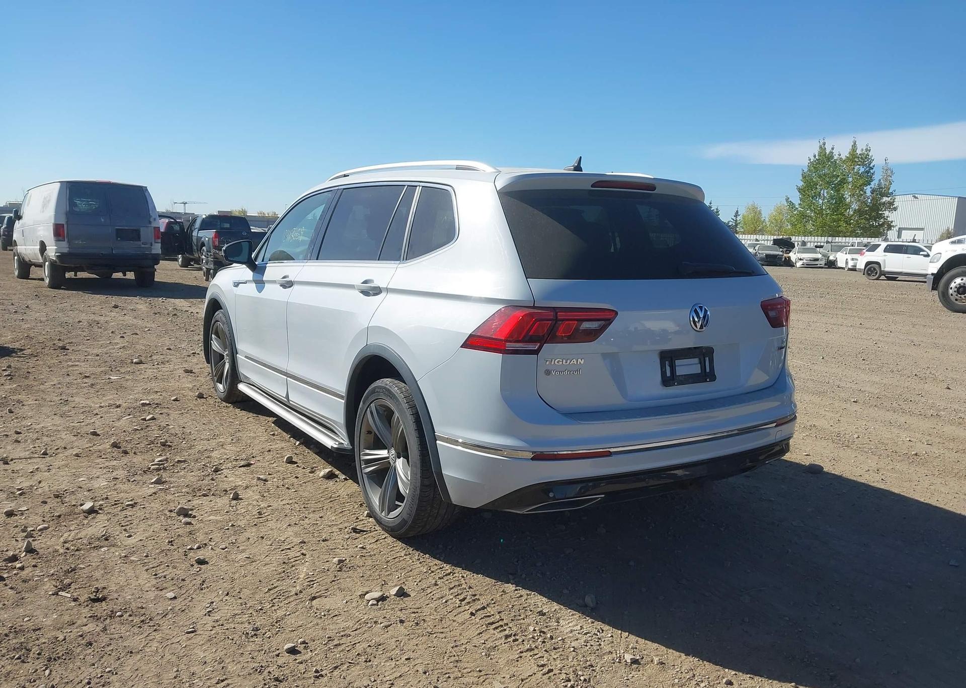 2018 VOLKSWAGEN TIGUAN SEL PREMIUM