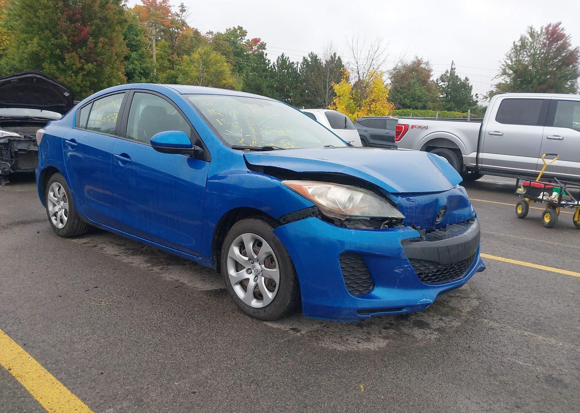 2012 MAZDA MAZDA3