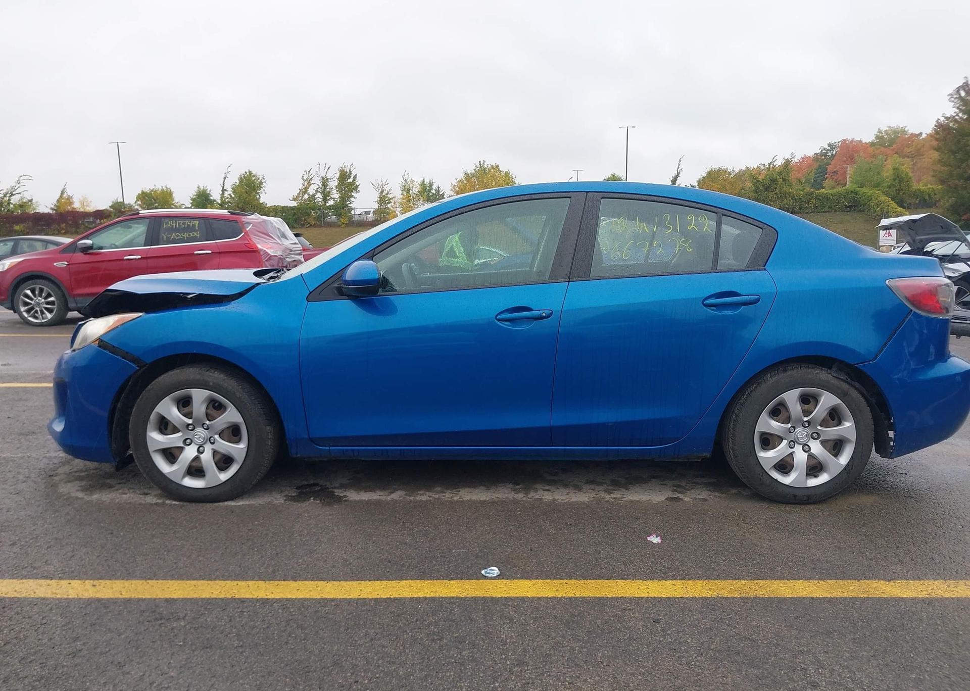 2012 MAZDA MAZDA3