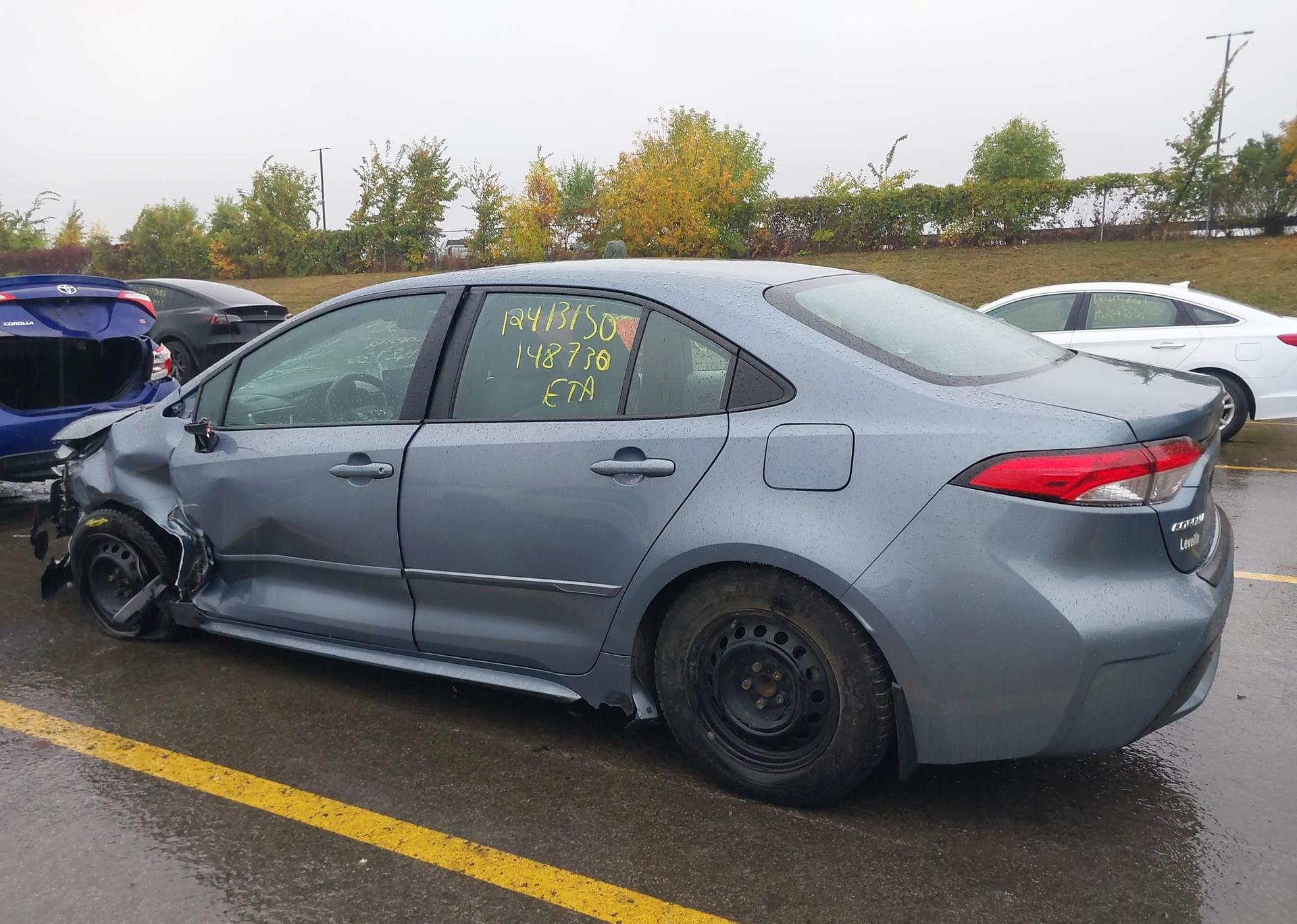 2021 TOYOTA COROLLA