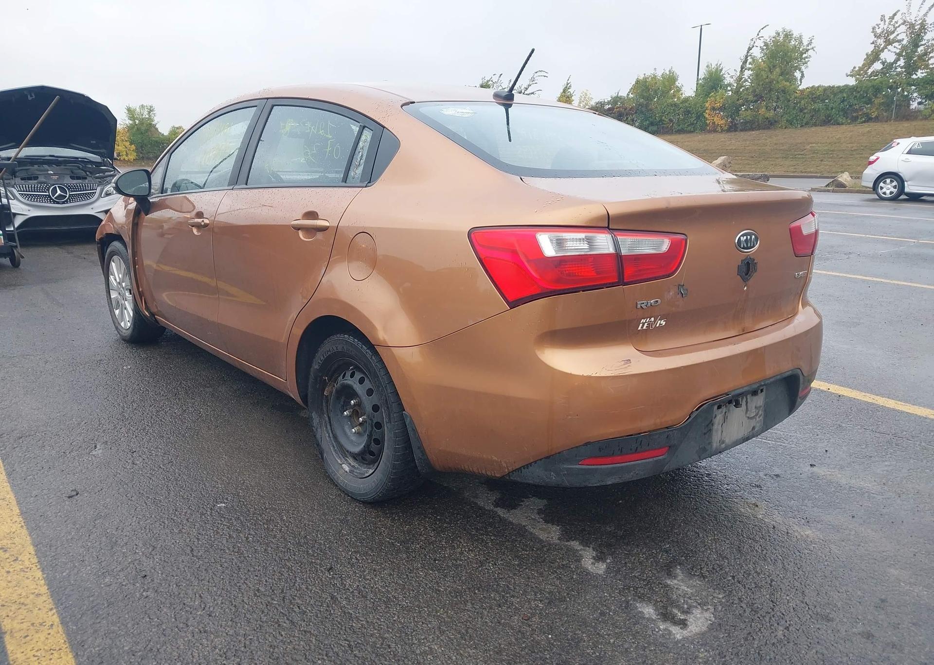2012 KIA RIO