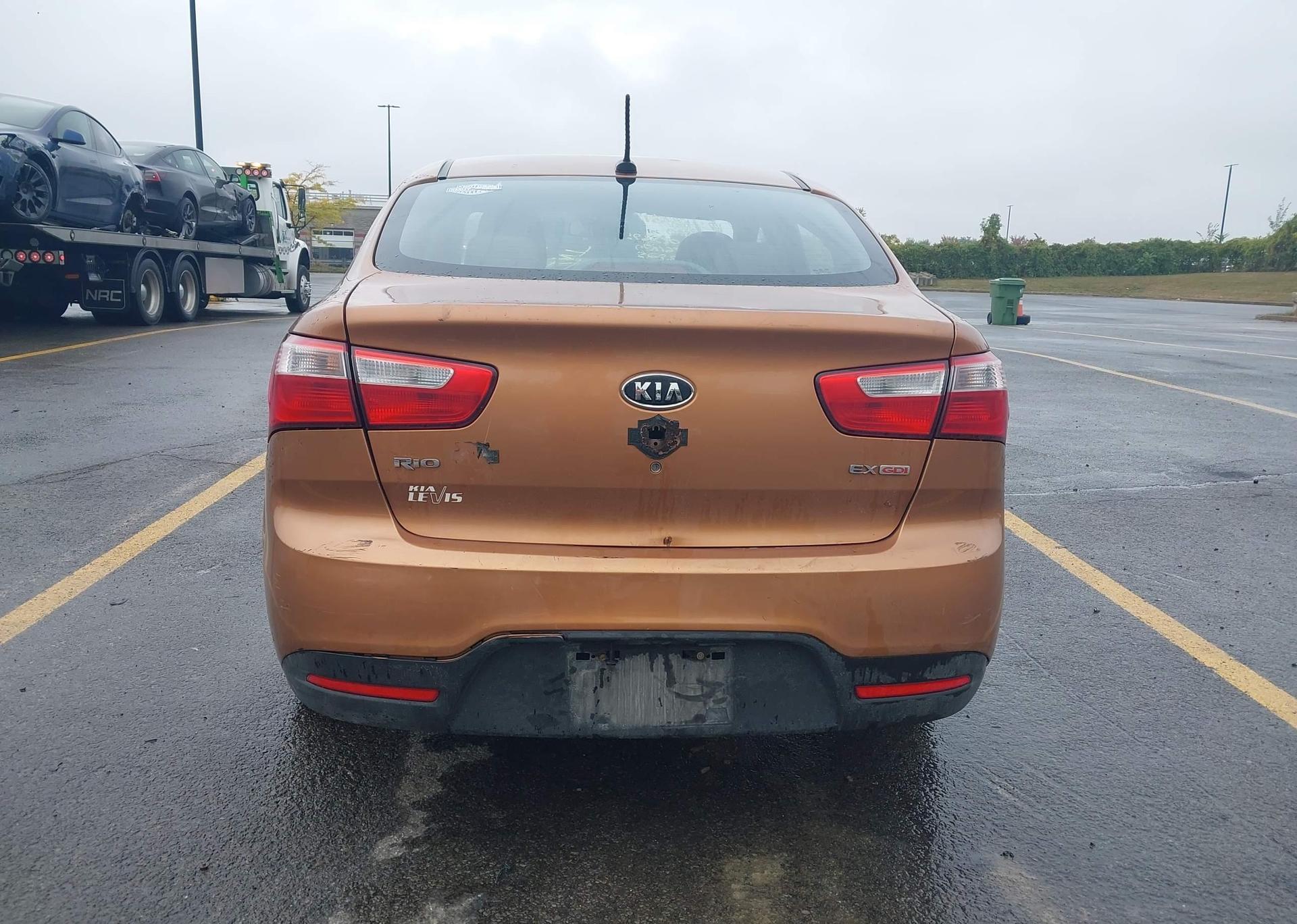 2012 KIA RIO