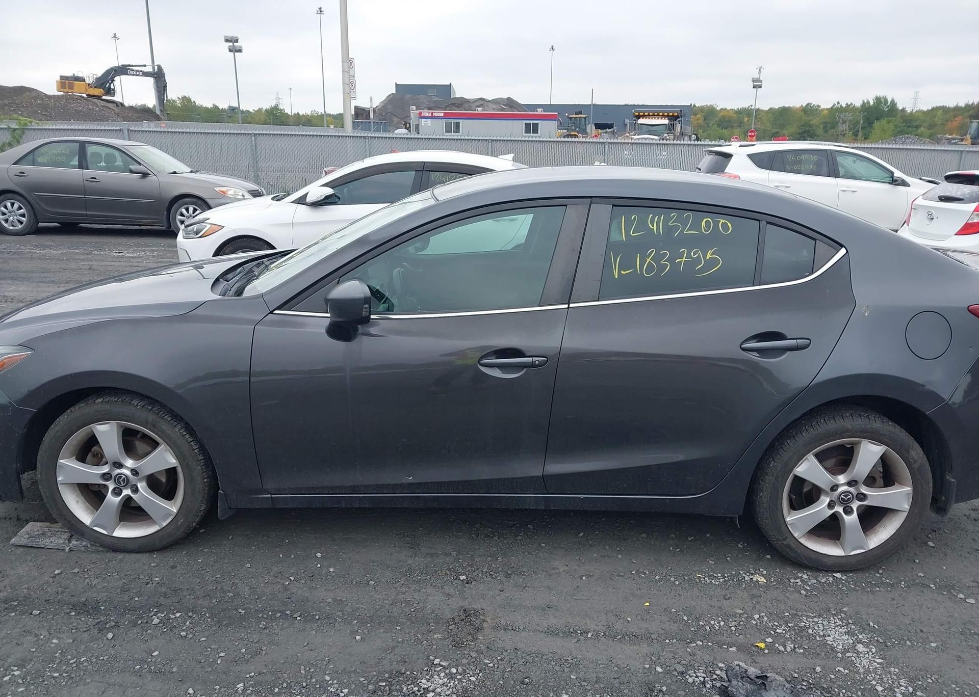 2015 MAZDA 3 TOURING
