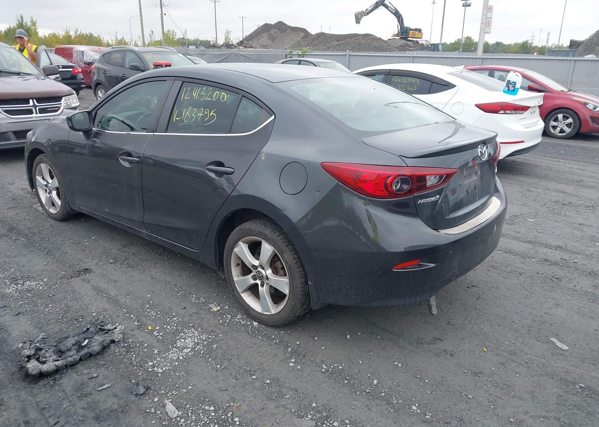 2015 MAZDA 3 TOURING