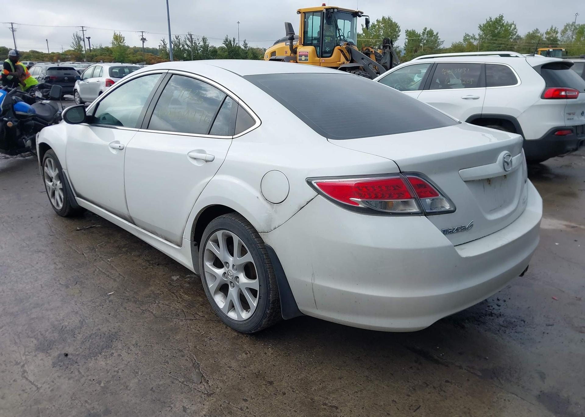 2011 MAZDA 6 I