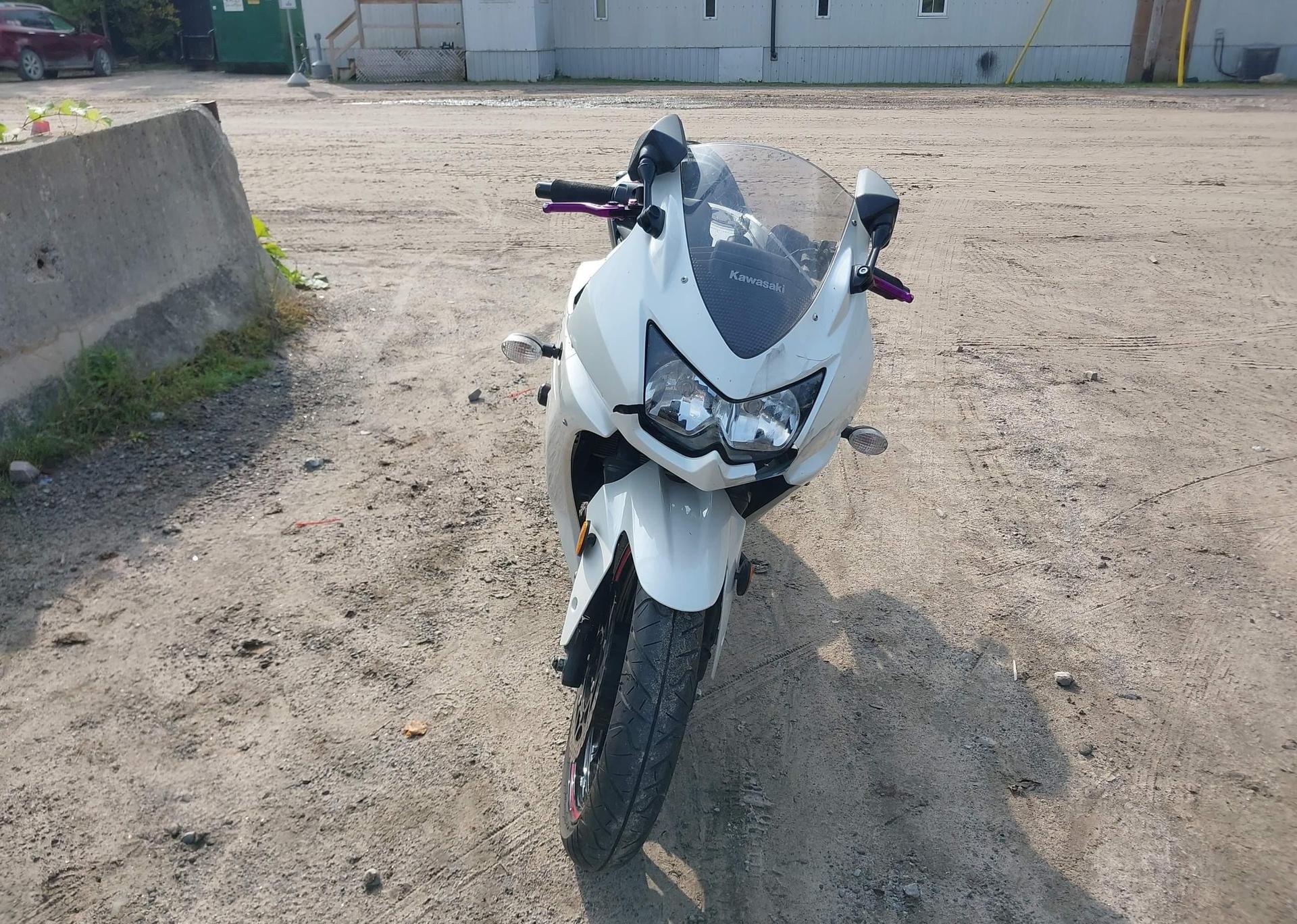 2011 KAWASAKI EX250 J