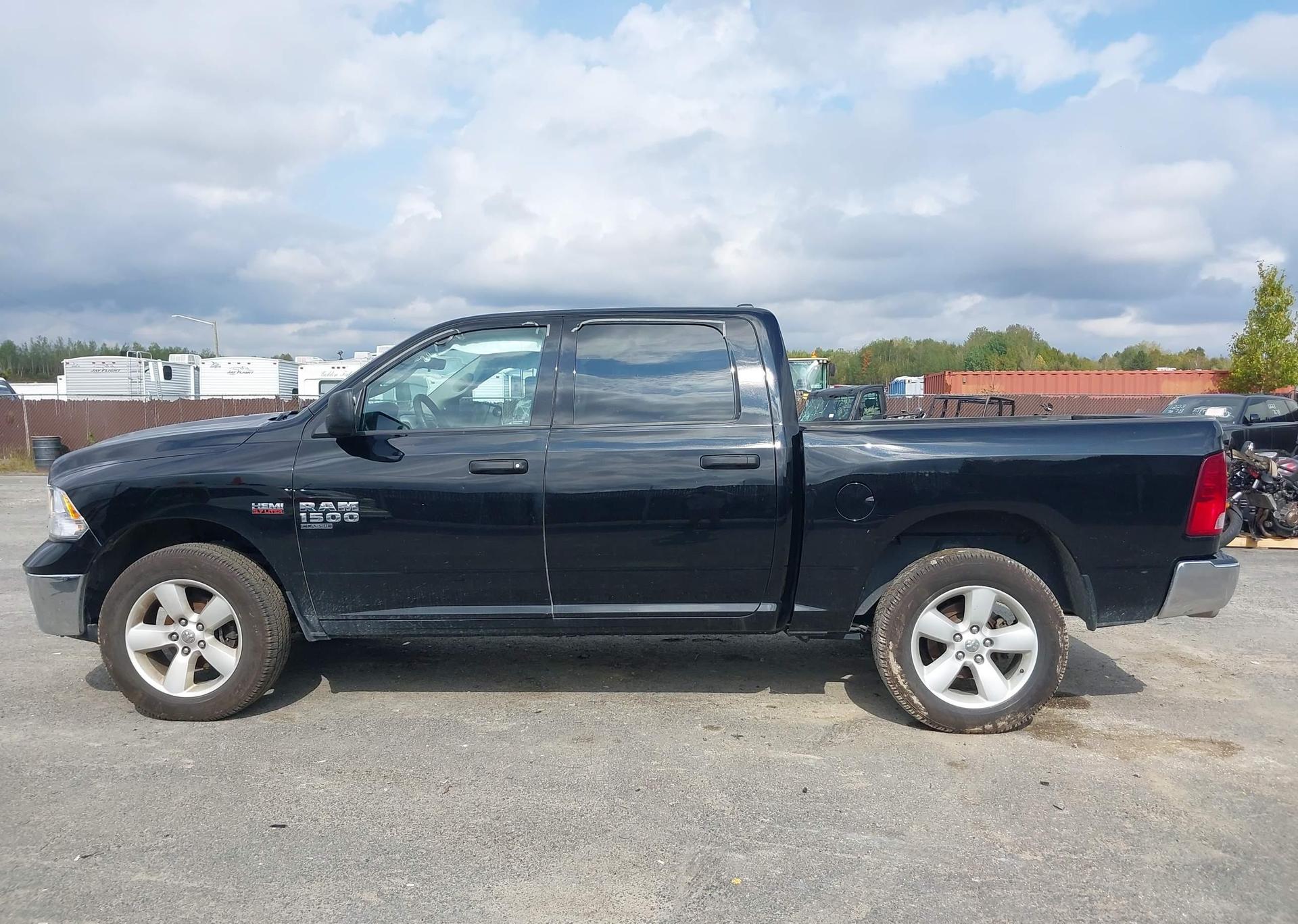 2024 RAM 1500 CLASSIC TRADESMAN