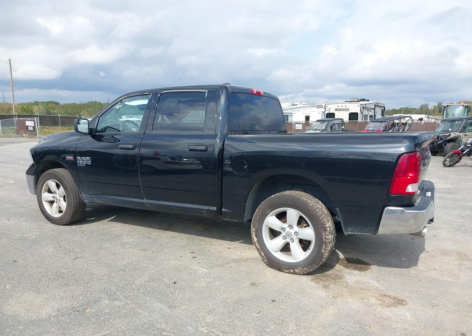 2024 RAM 1500 CLASSIC TRADESMAN