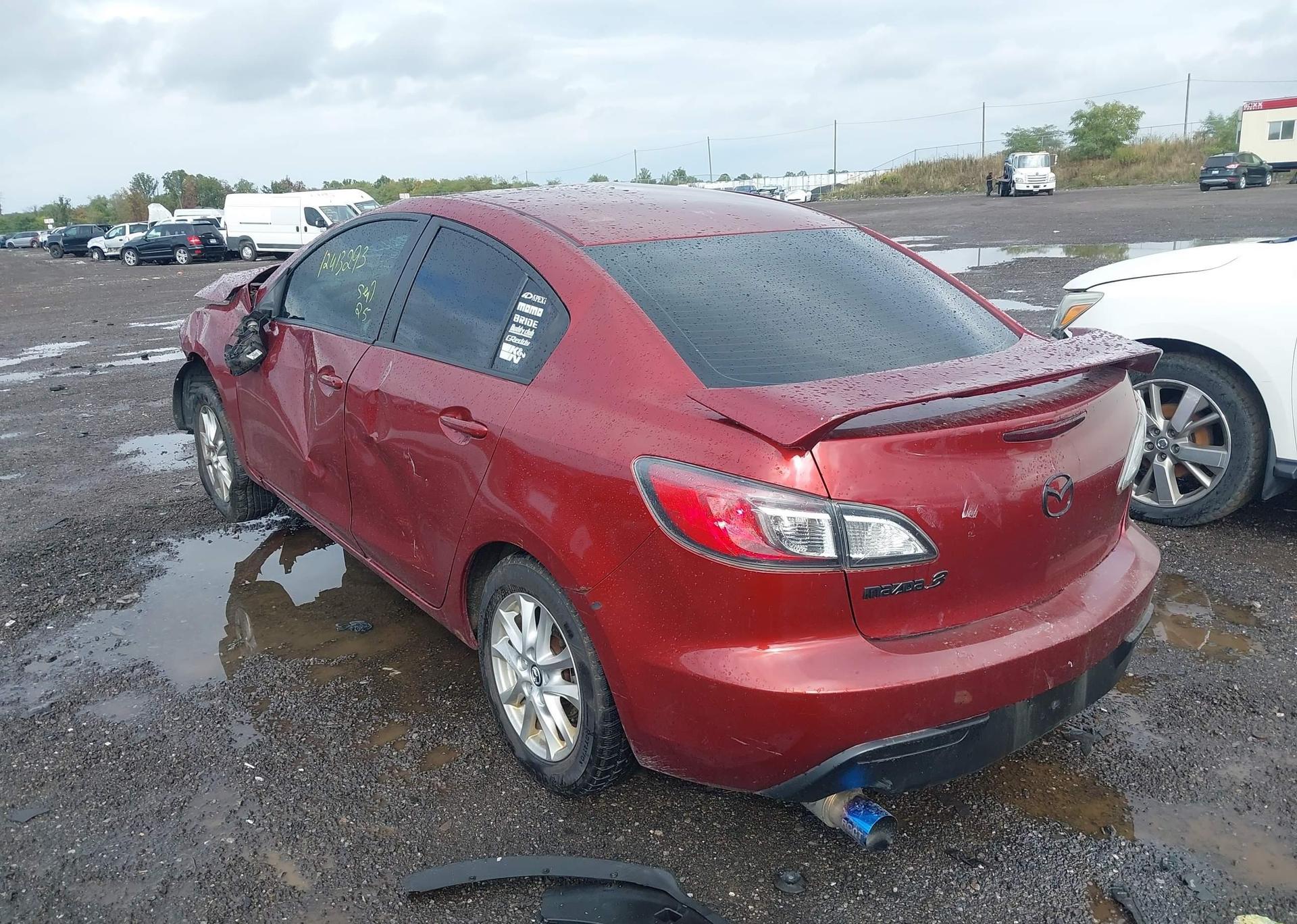 2011 MAZDA 3 I