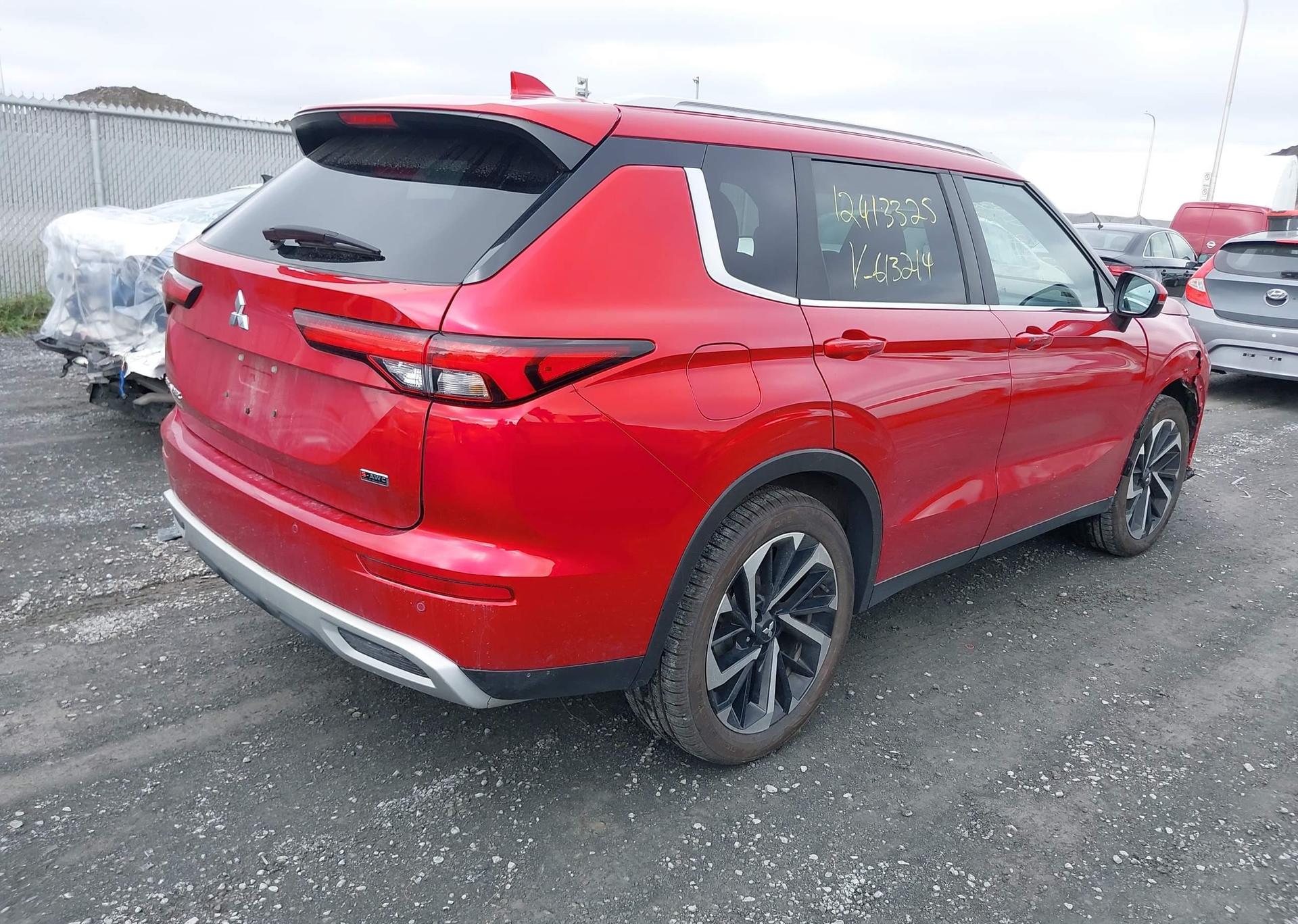 2022 MITSUBISHI OUTLANDER SE