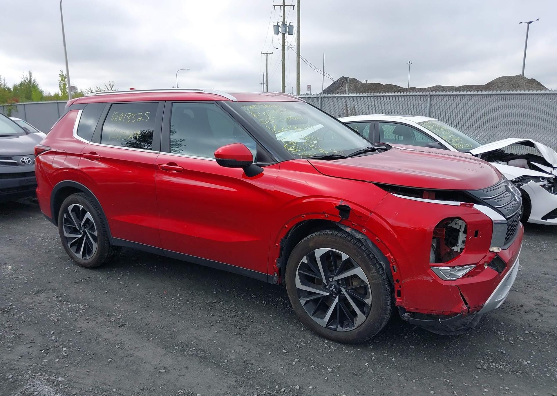 2022 MITSUBISHI OUTLANDER SE
