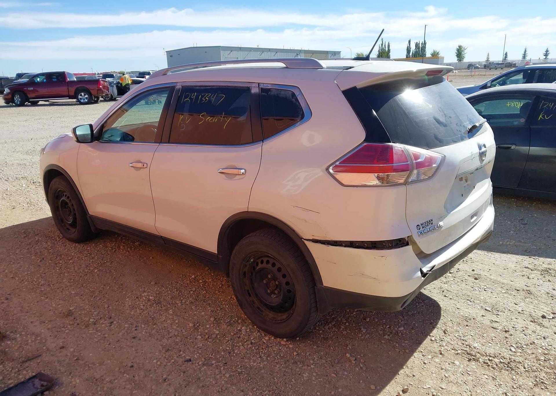 2014 NISSAN ROGUE S