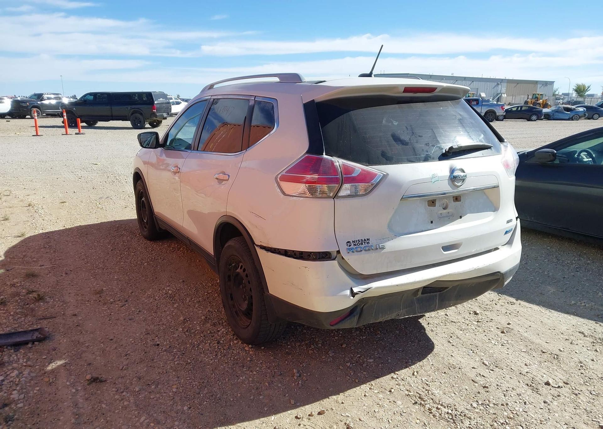 2014 NISSAN ROGUE S