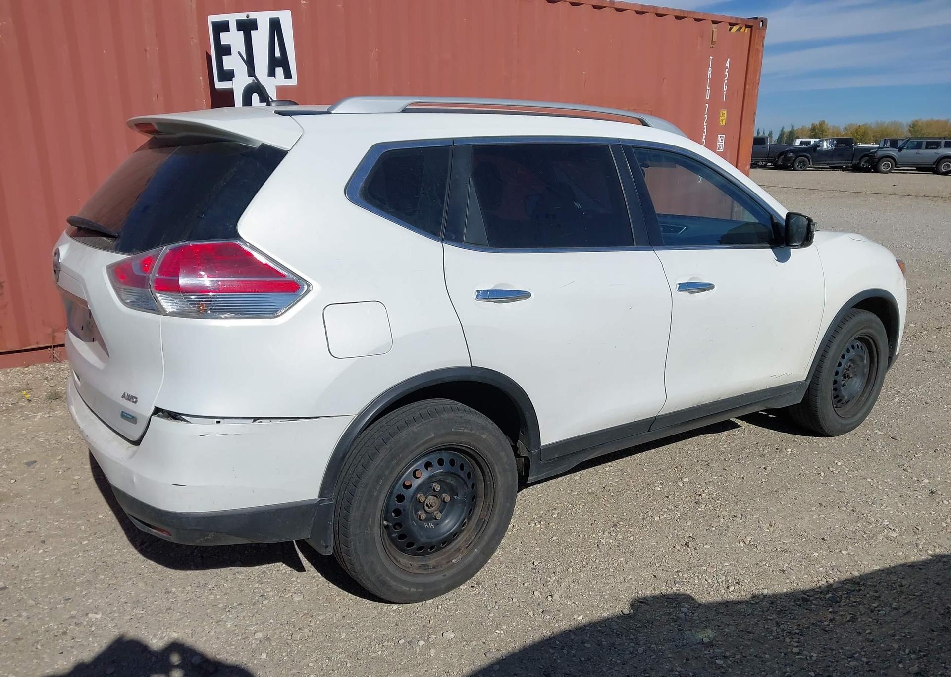 2014 NISSAN ROGUE S