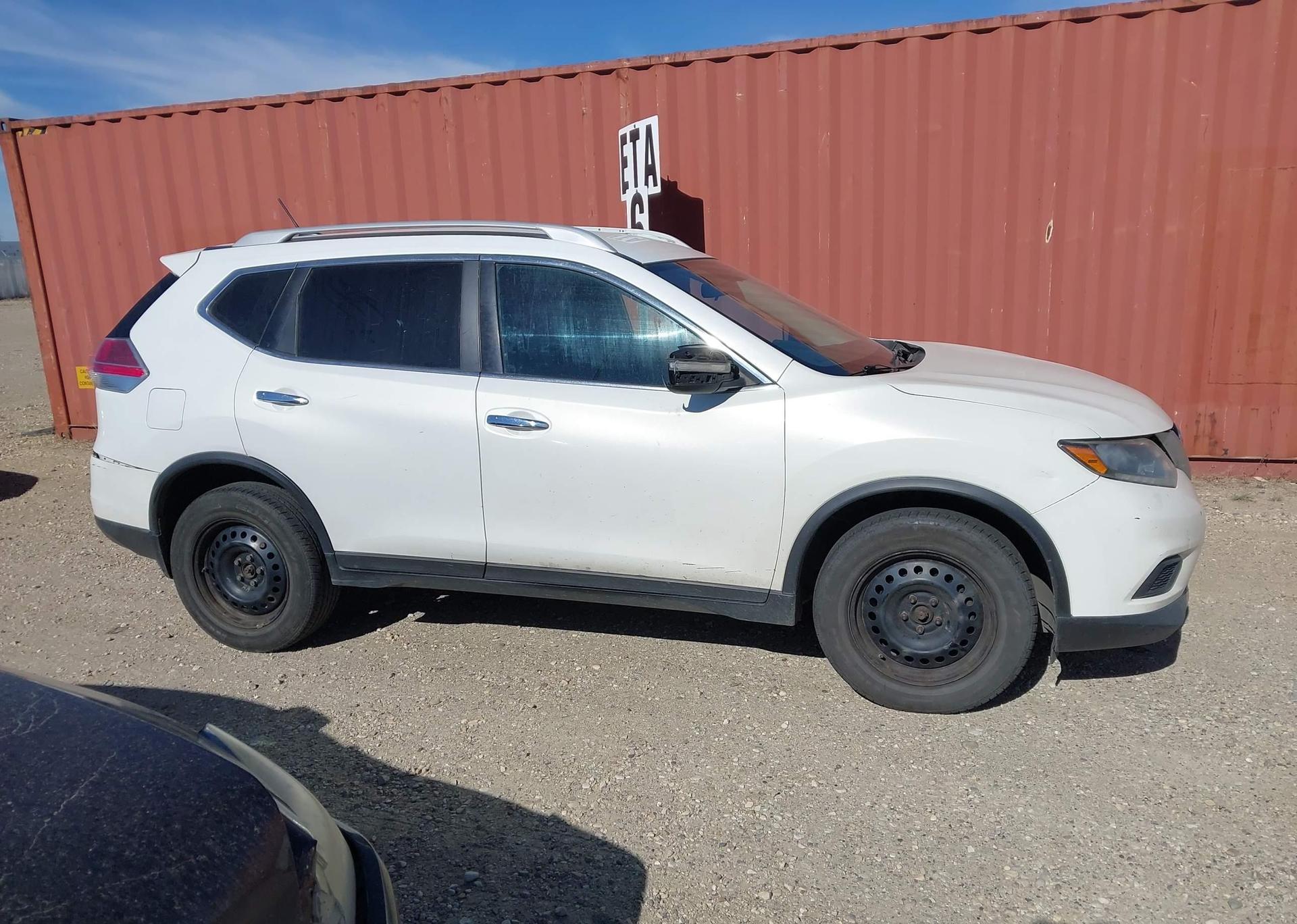 2014 NISSAN ROGUE S