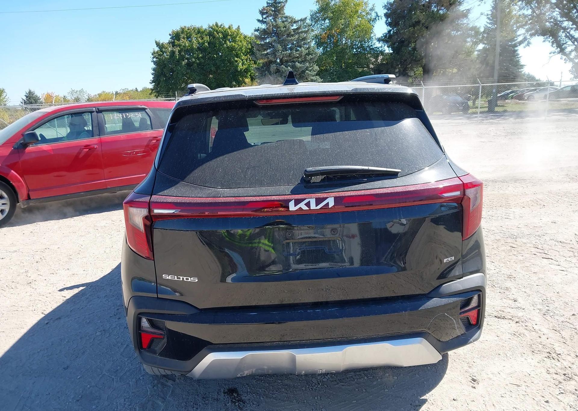 2025 KIA SELTOS LX