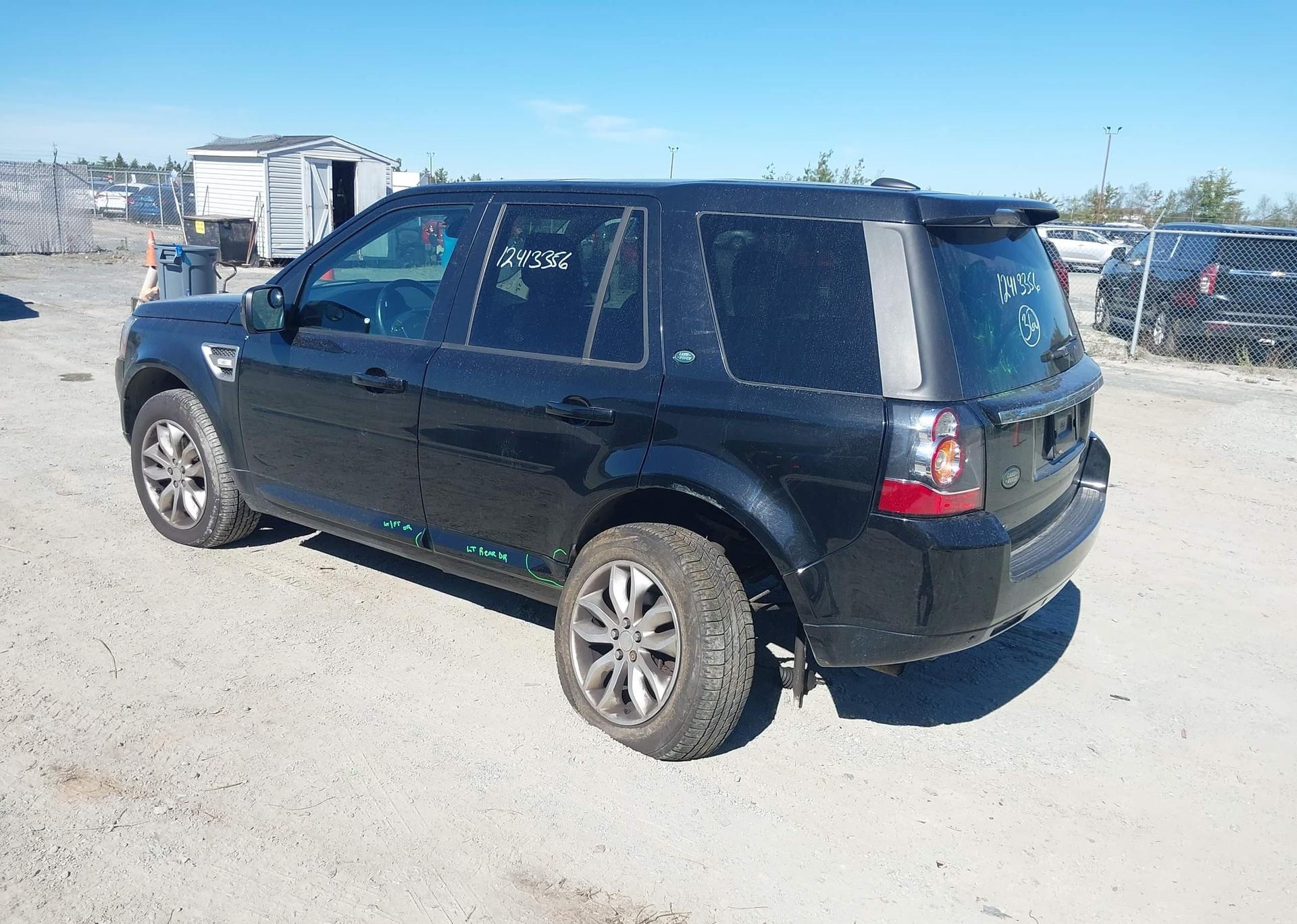 2014 LAND ROVER LR2 SE