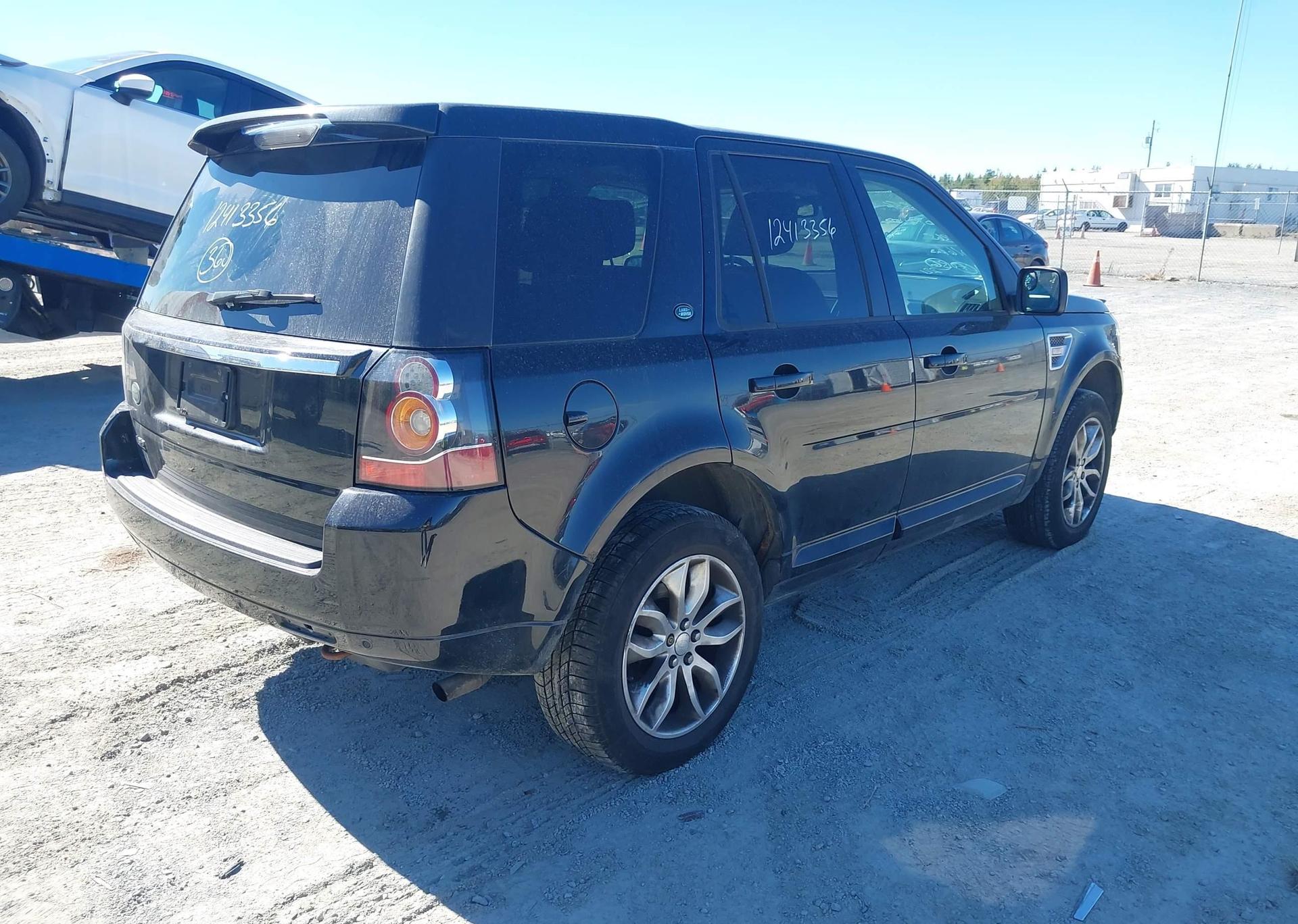 2014 LAND ROVER LR2 SE