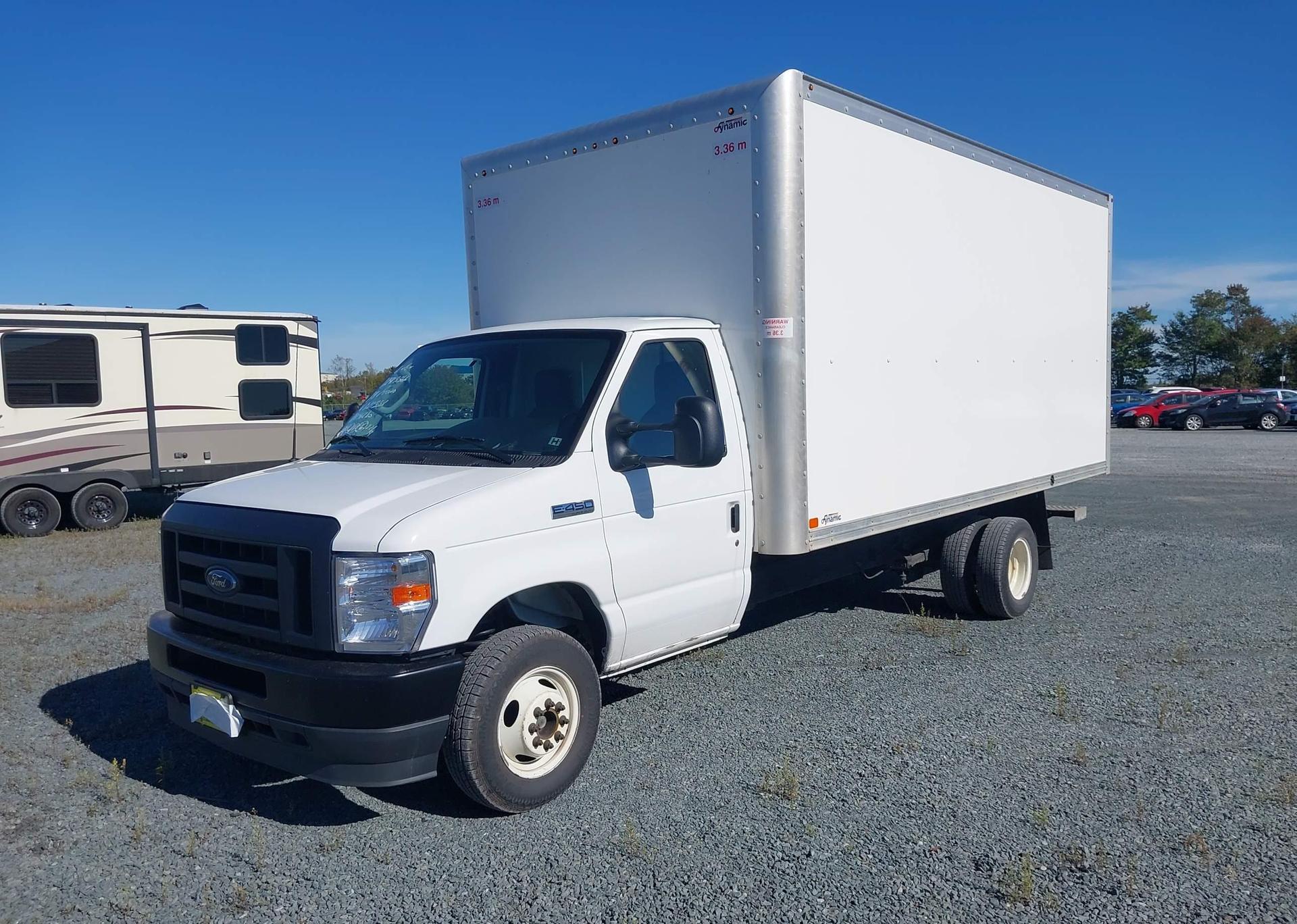 2024 FORD ECONOLINE E450 SUPER DUTY CUTAWAY VAN