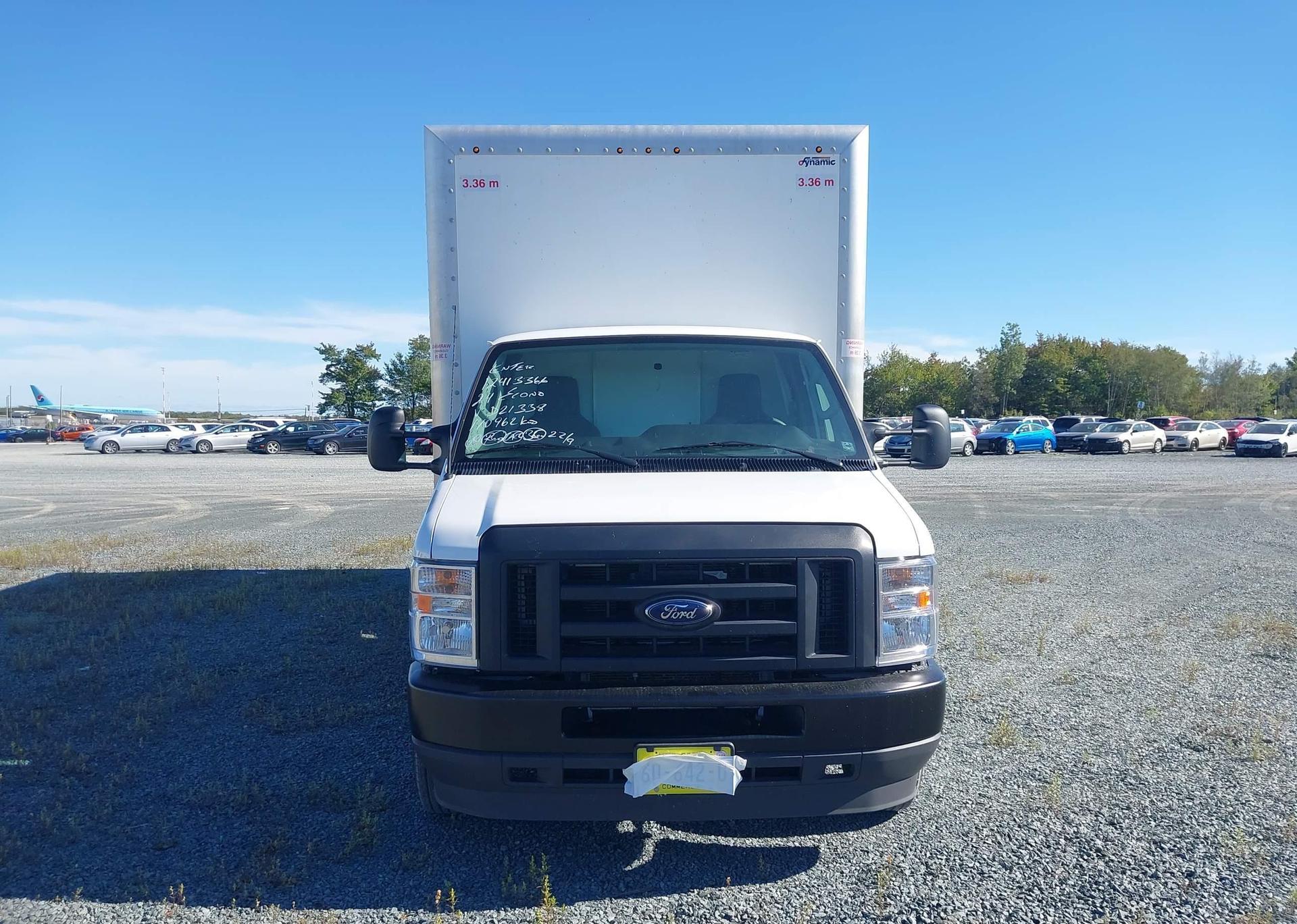 2024 FORD ECONOLINE E450 SUPER DUTY CUTAWAY VAN