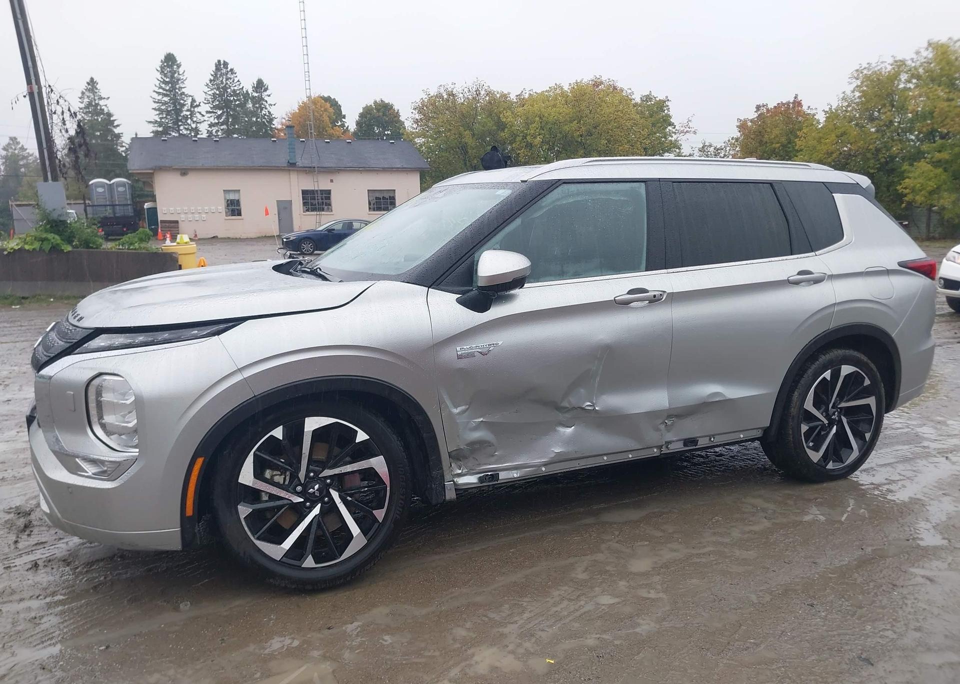 2024 MITSUBISHI OUTLANDER GT