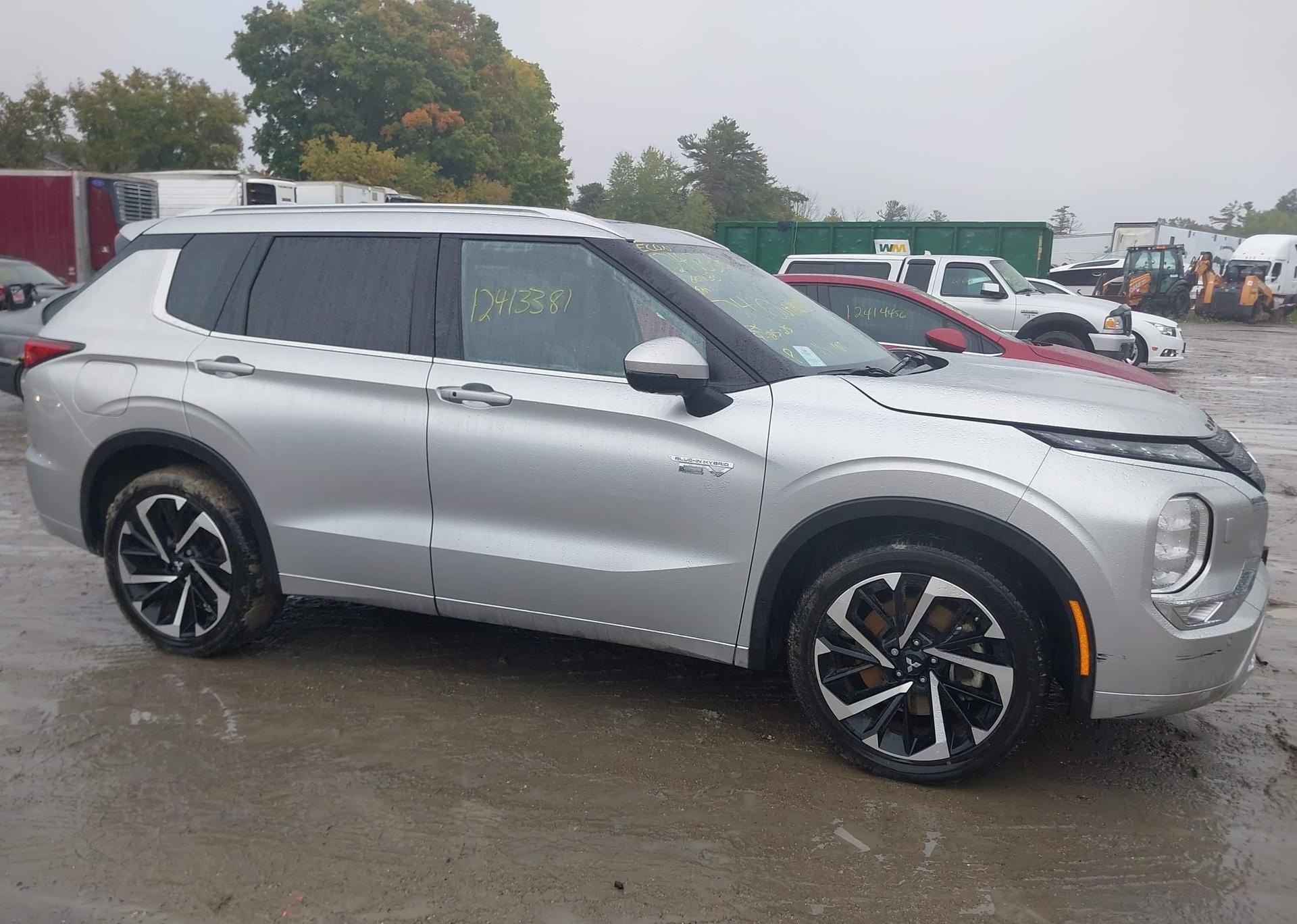 2024 MITSUBISHI OUTLANDER GT