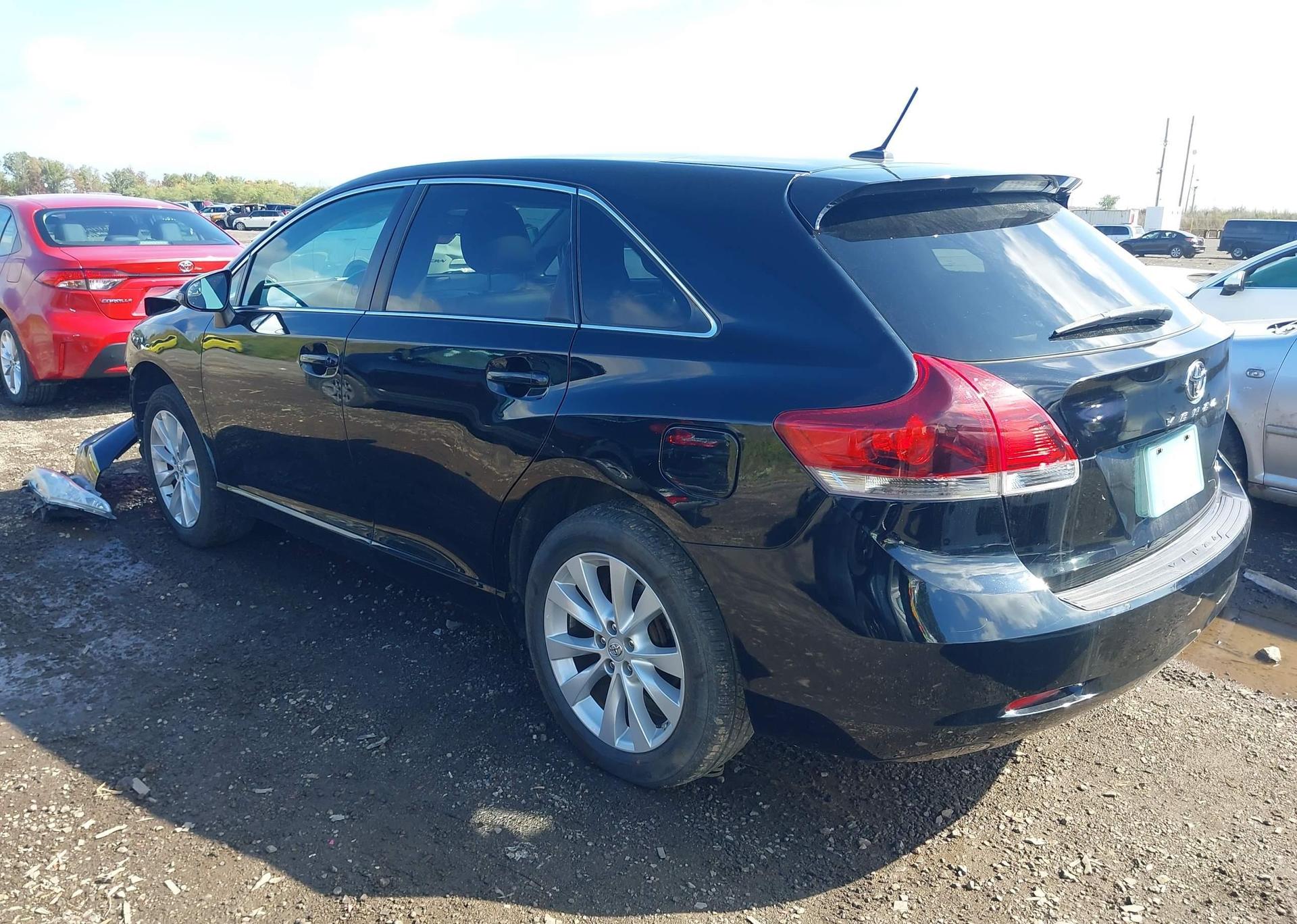 2013 TOYOTA VENZA LE