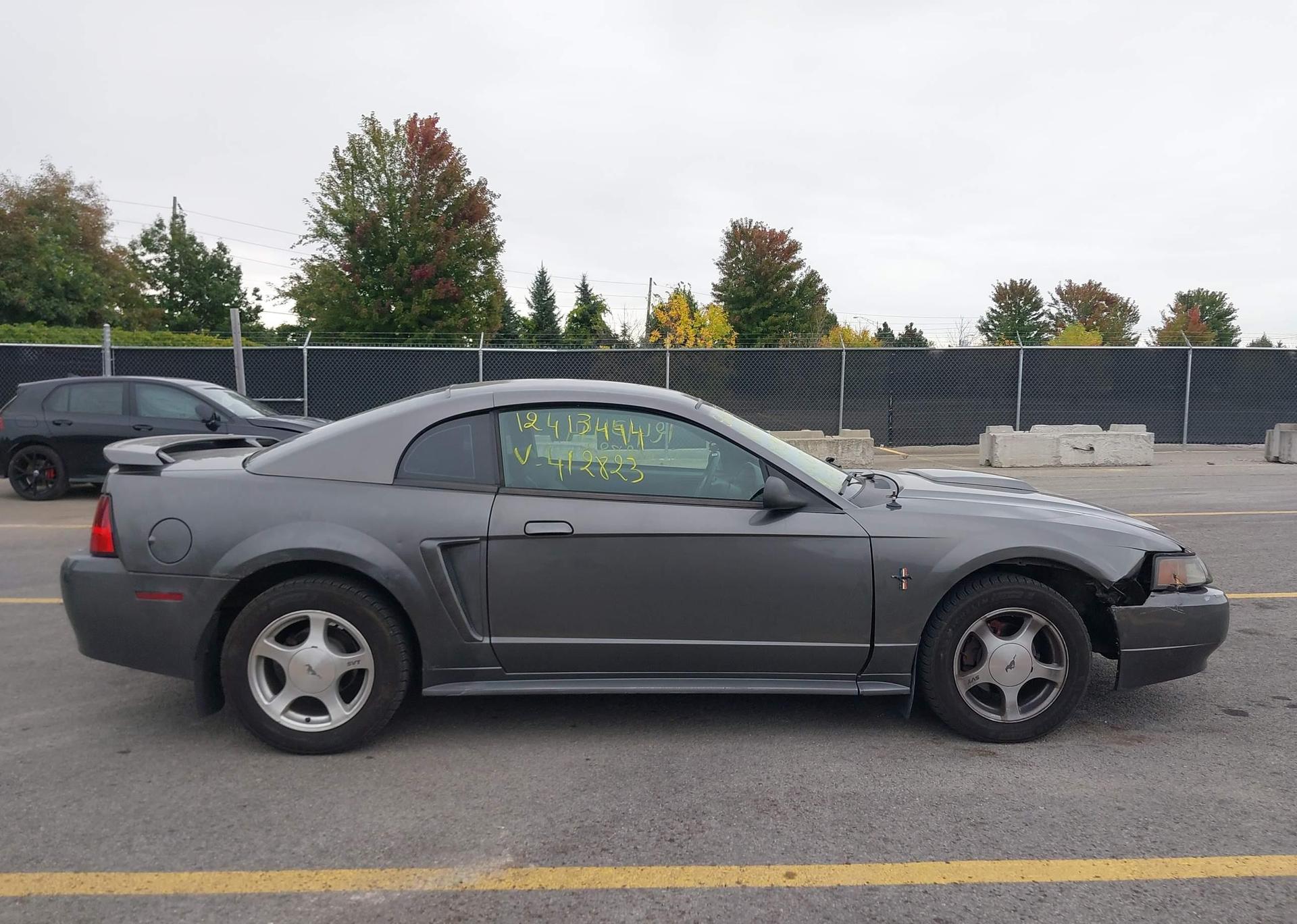 2003 FORD MUSTANG
