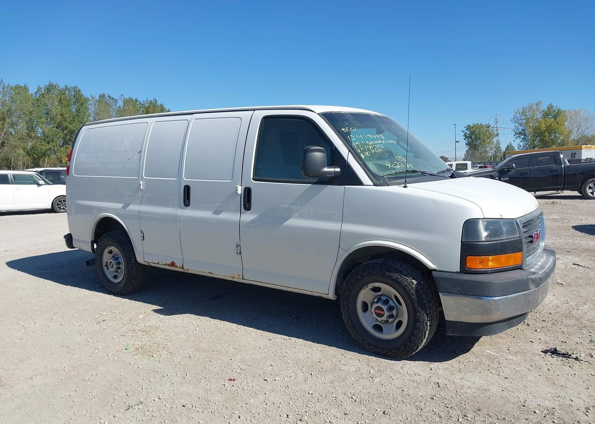 2017 GMC SAVANA 2500 WORK VAN