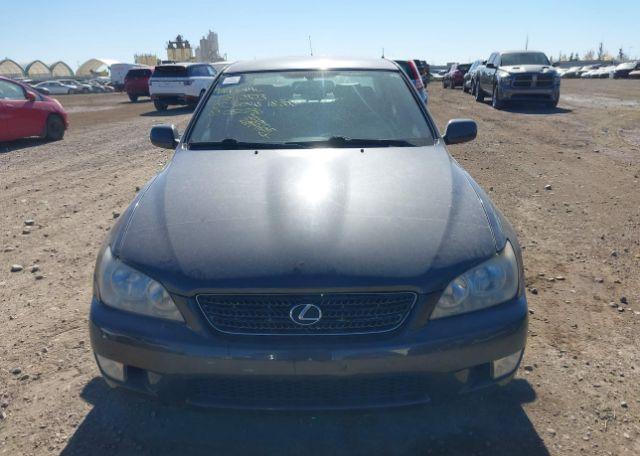 2002 LEXUS IS 300