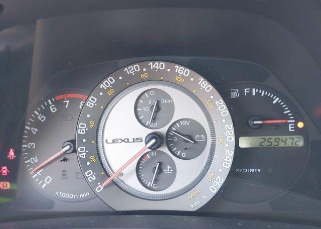 2002 LEXUS IS 300