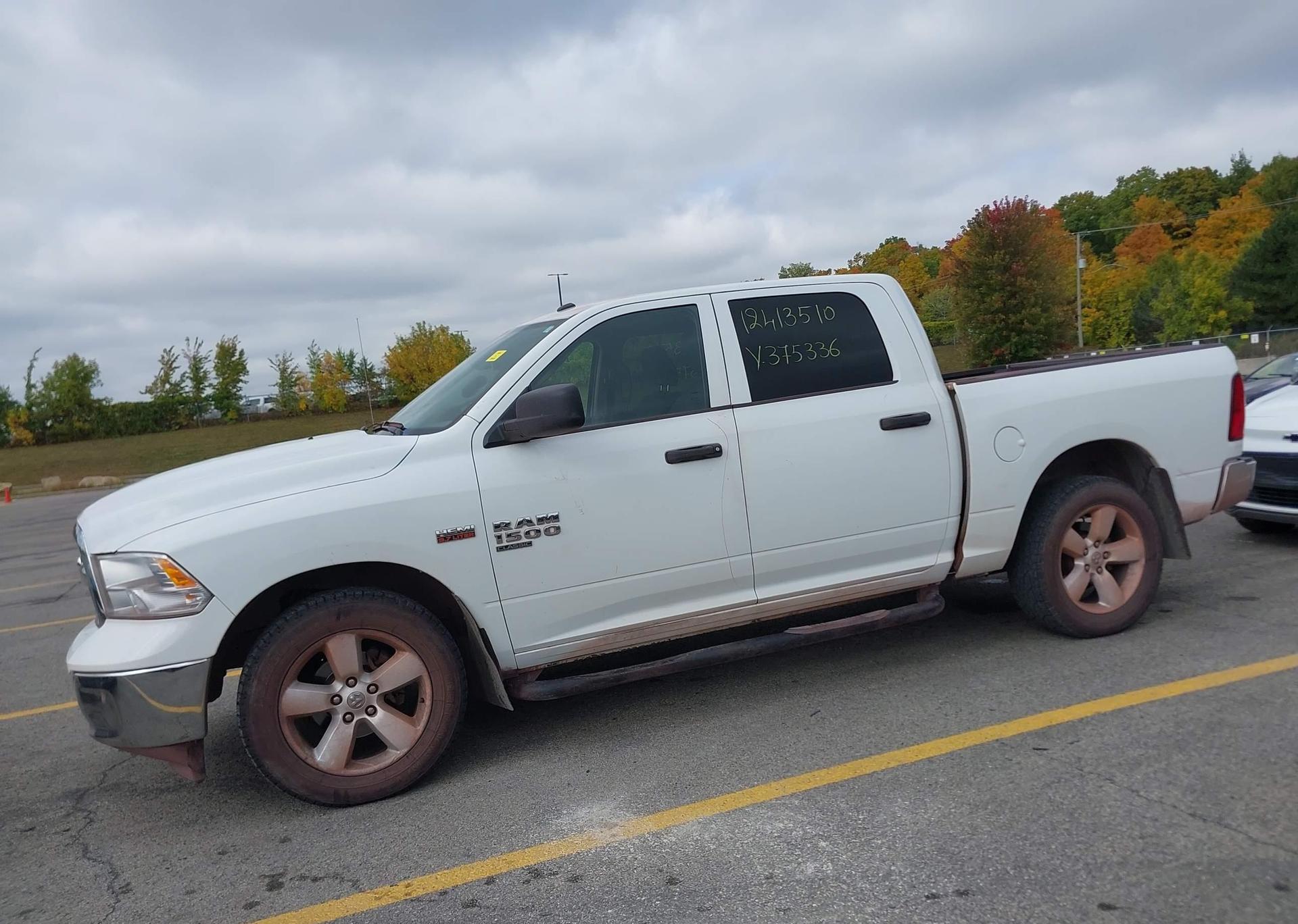 2022 RAM 1500 CLASSIC SLT