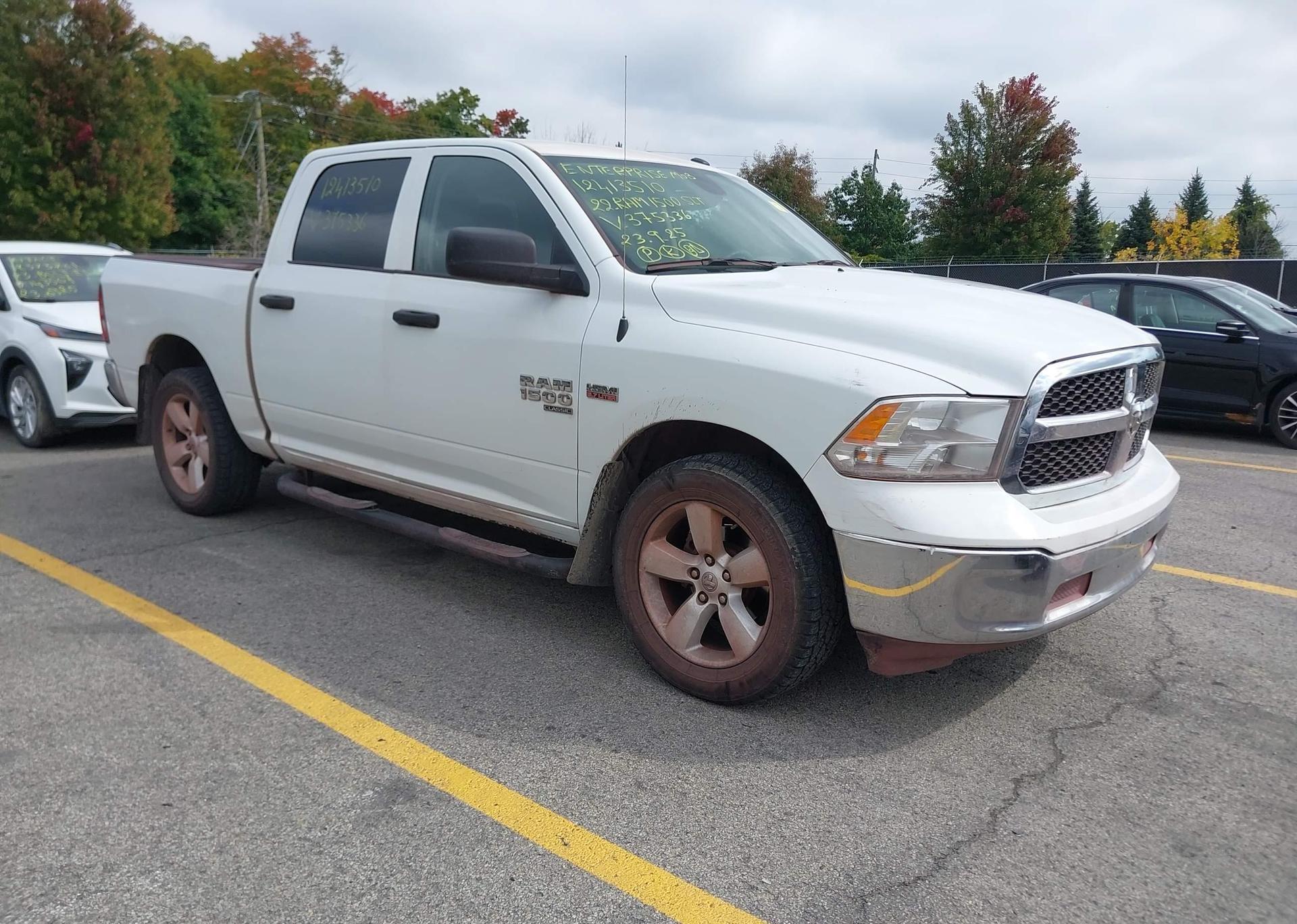 2022 RAM 1500 CLASSIC SLT