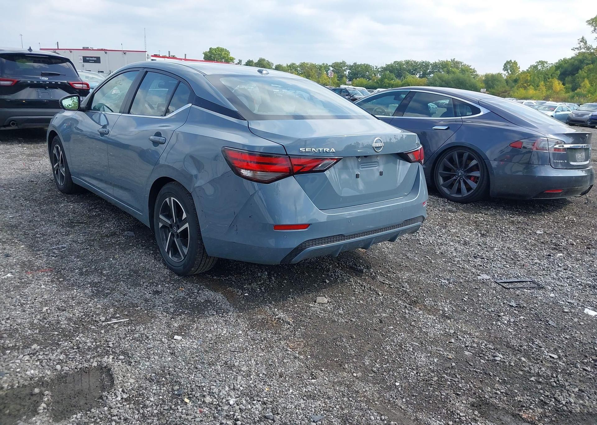 2024 NISSAN SENTRA SV